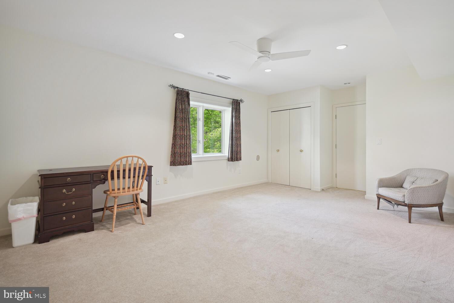 THE PALISADES - Residential