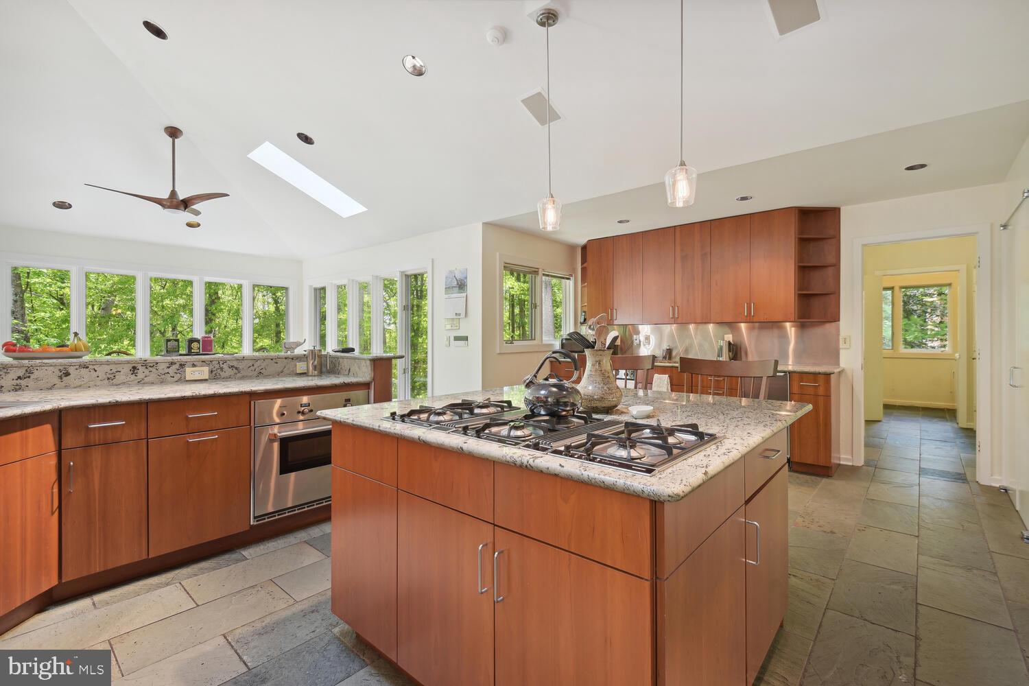 THE PALISADES - Residential