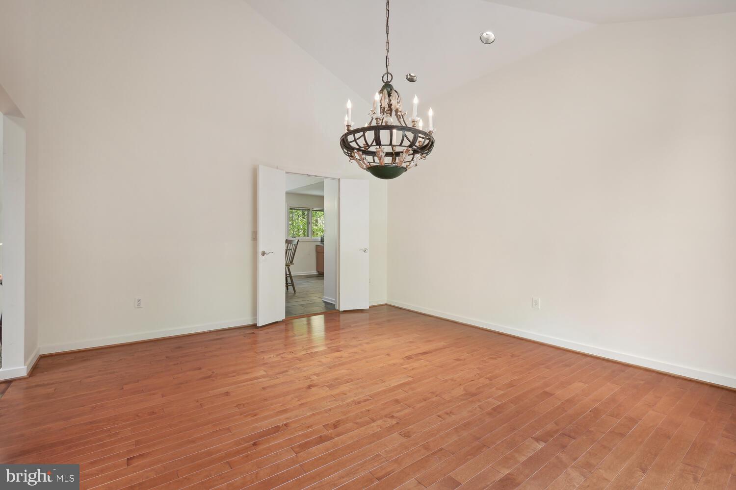 THE PALISADES - Residential