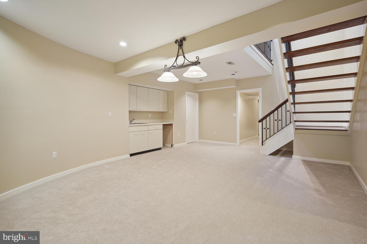 THE PALISADES - Residential