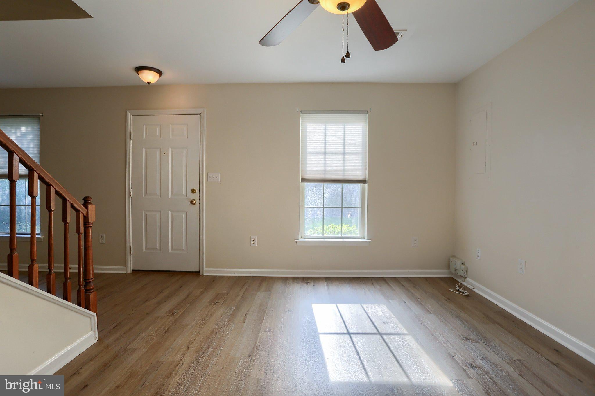 238 STONEHEDGE LANE