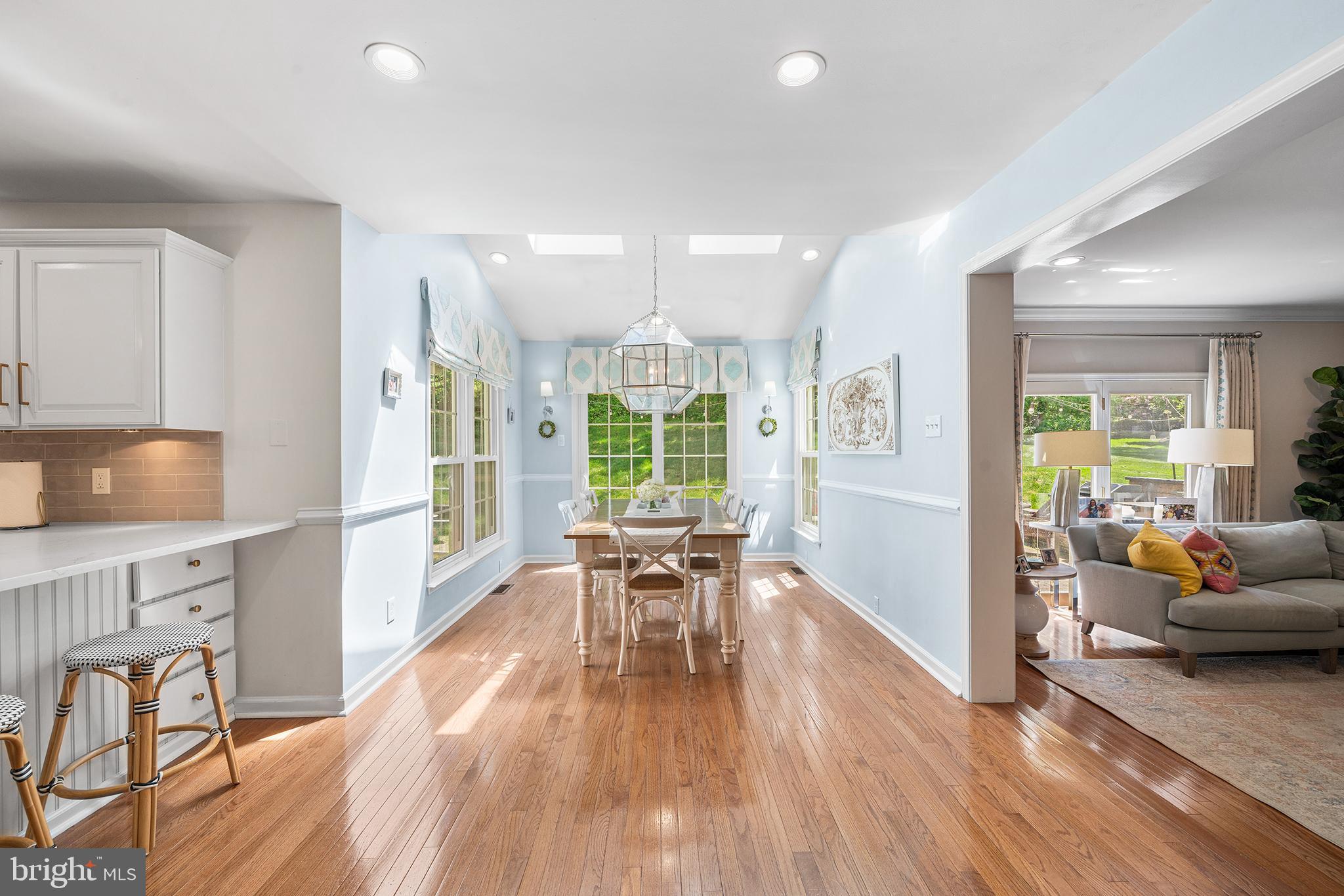 253 LANTERN LANE