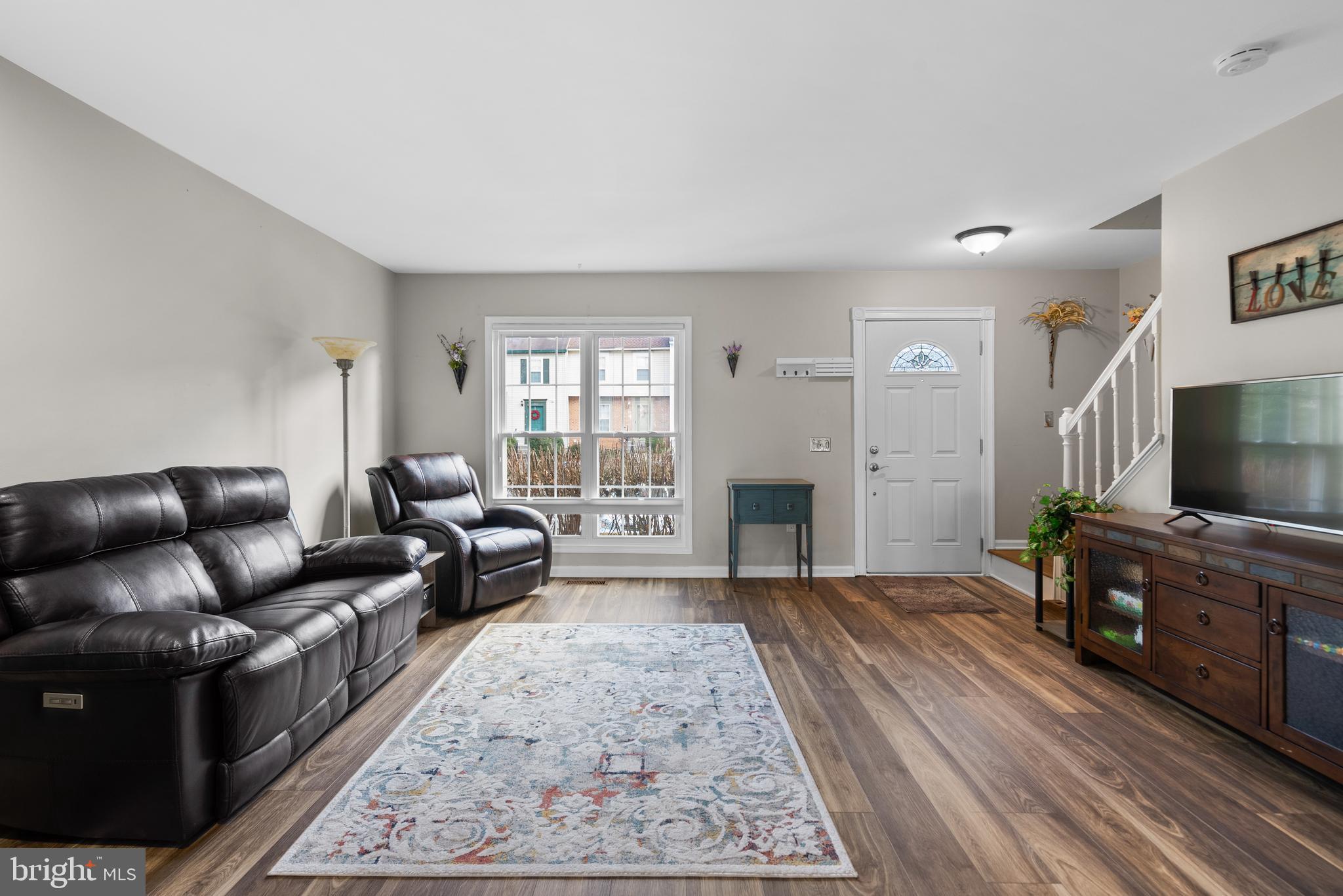 GUNNERS LAKE VILLAGE - Residential