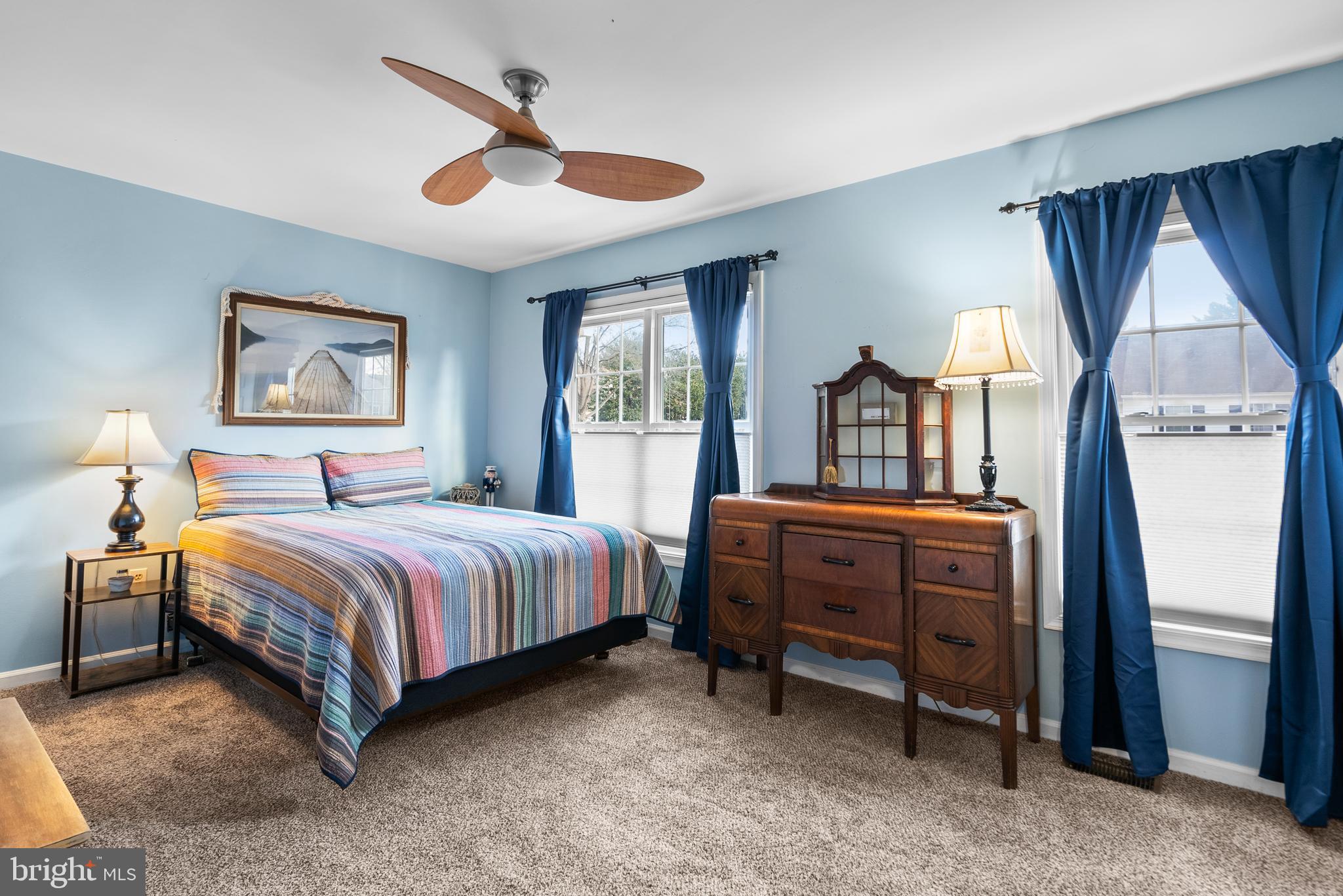 GUNNERS LAKE VILLAGE - Residential