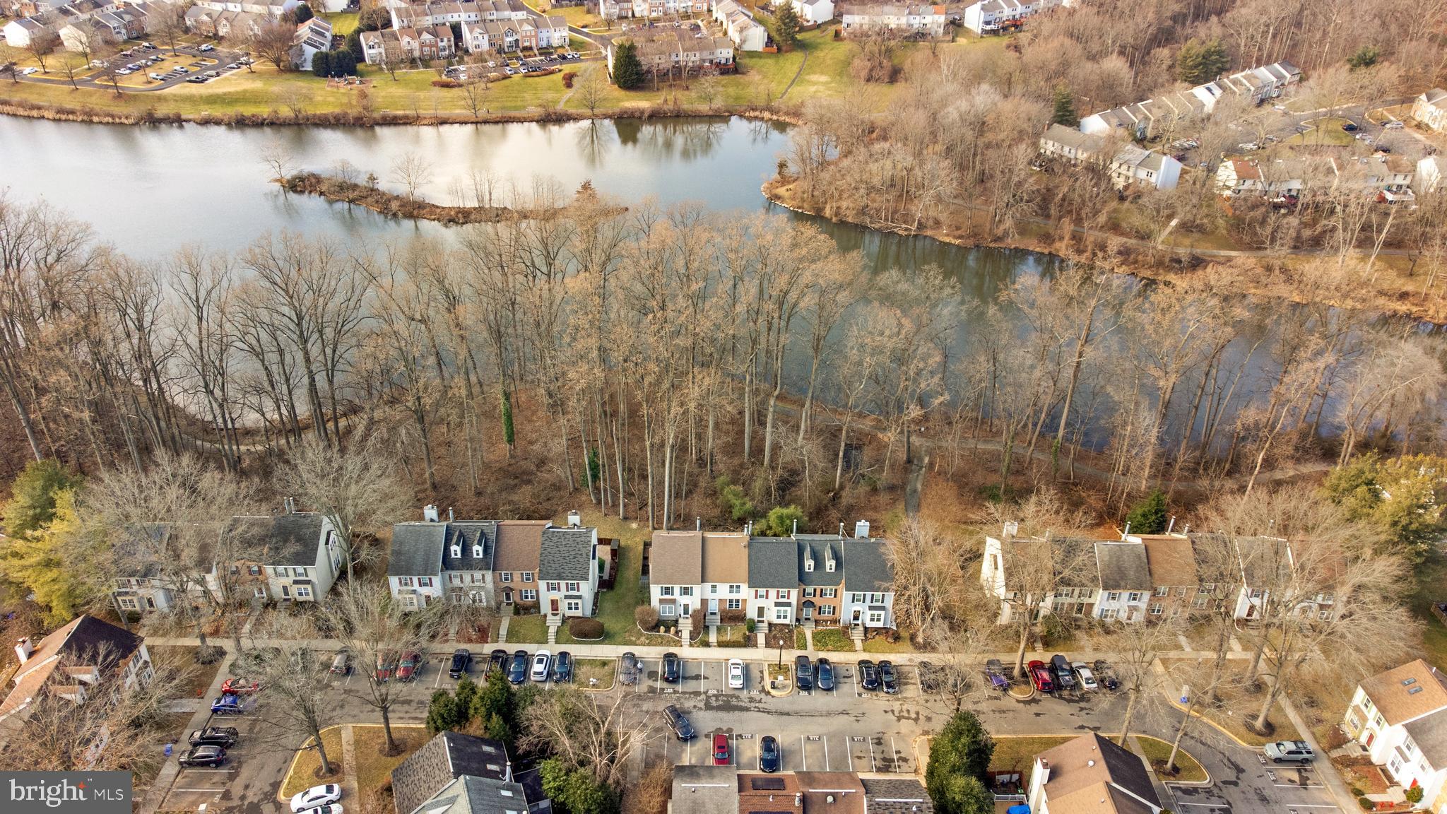 GUNNERS LAKE VILLAGE - Residential