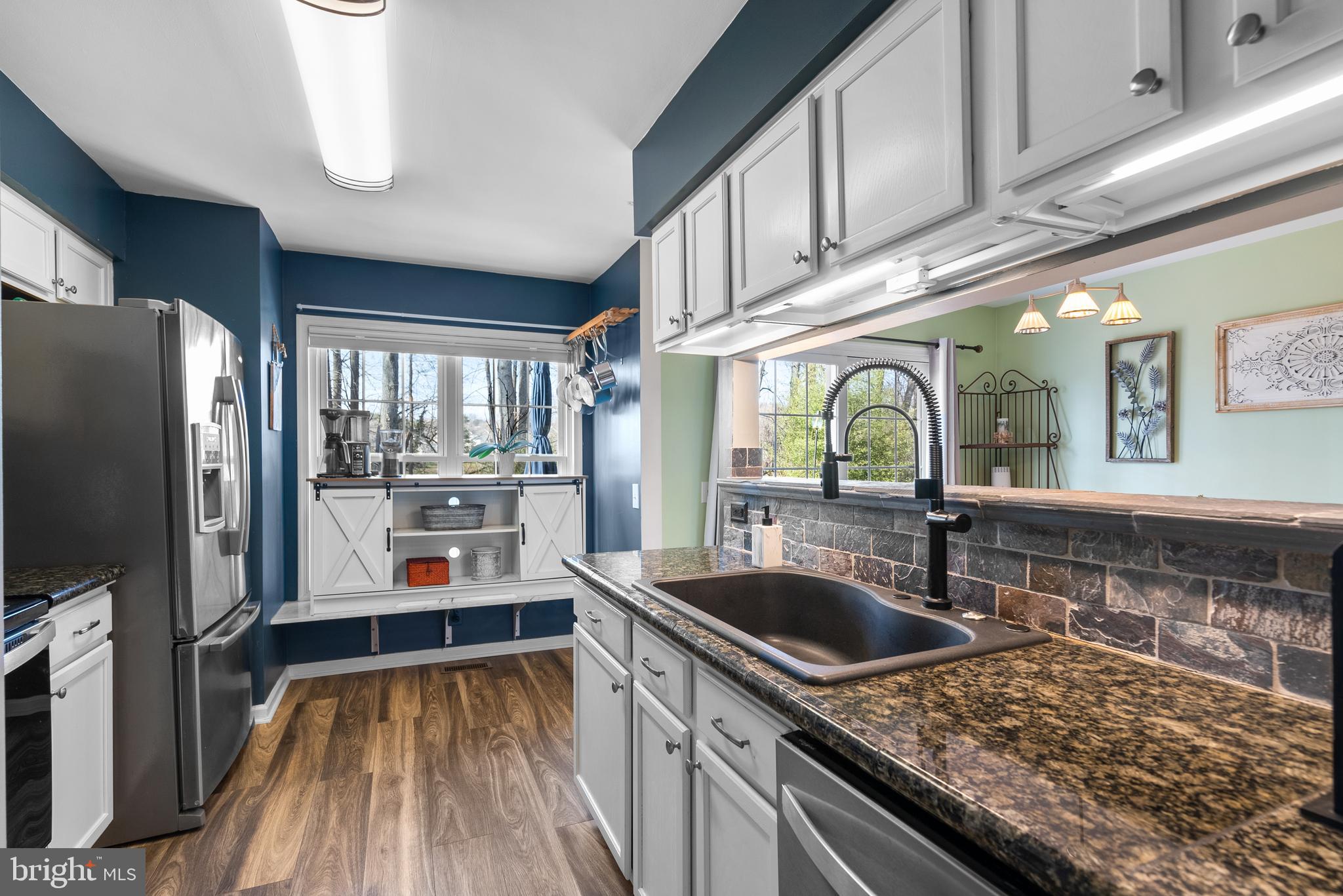 GUNNERS LAKE VILLAGE - Residential