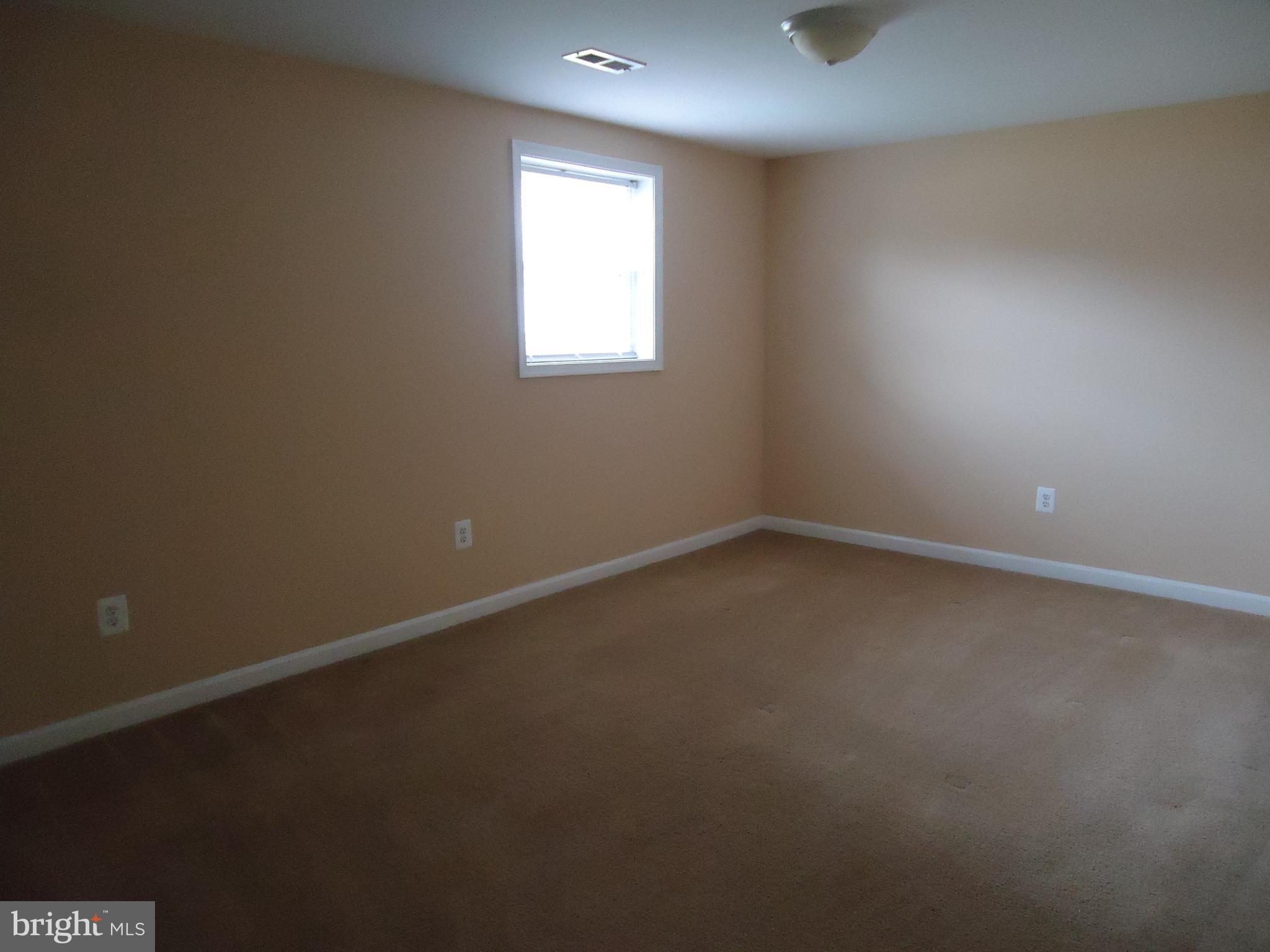 MEADOWBROOK - Residential Lease