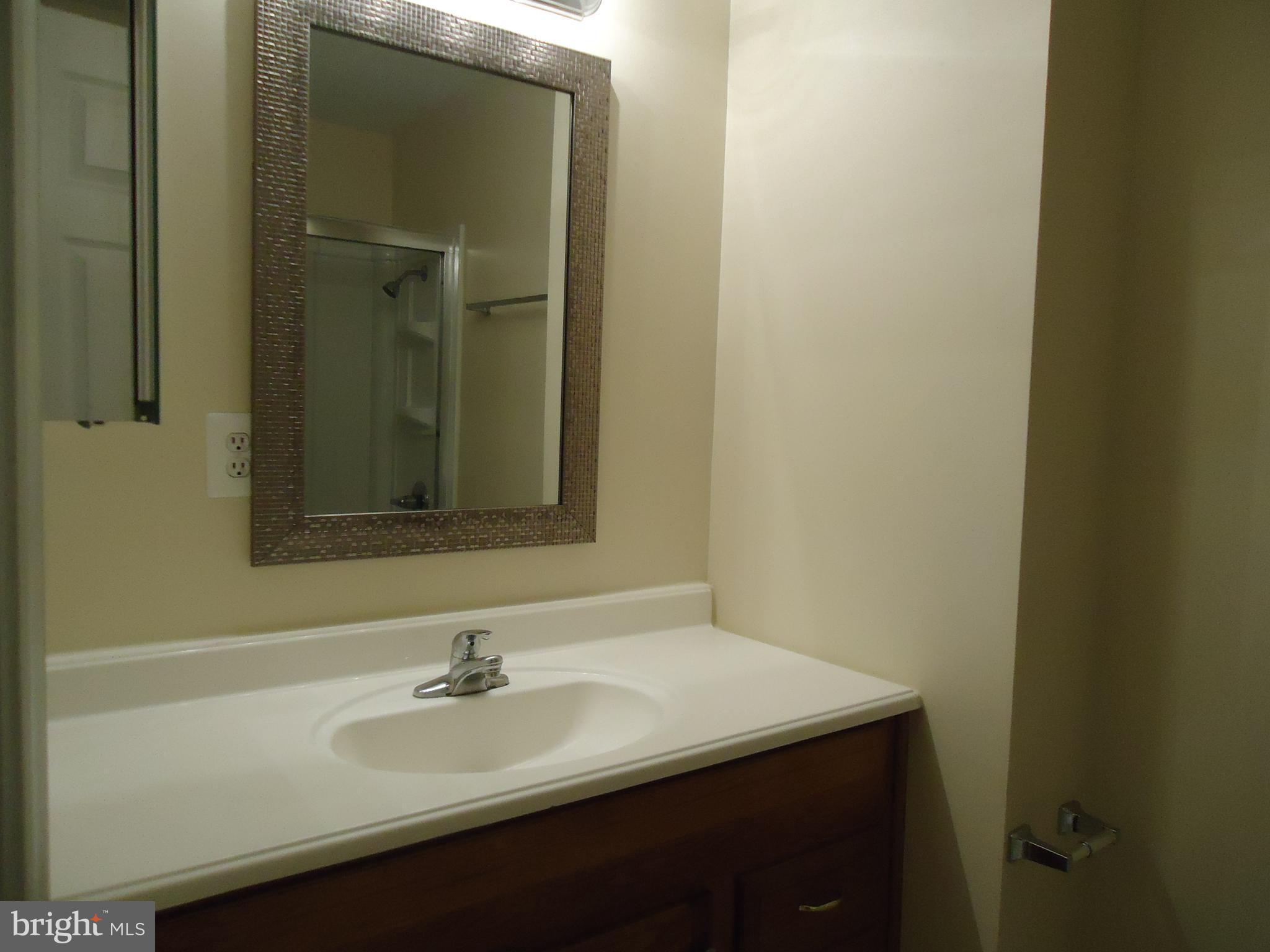 MEADOWBROOK - Residential Lease