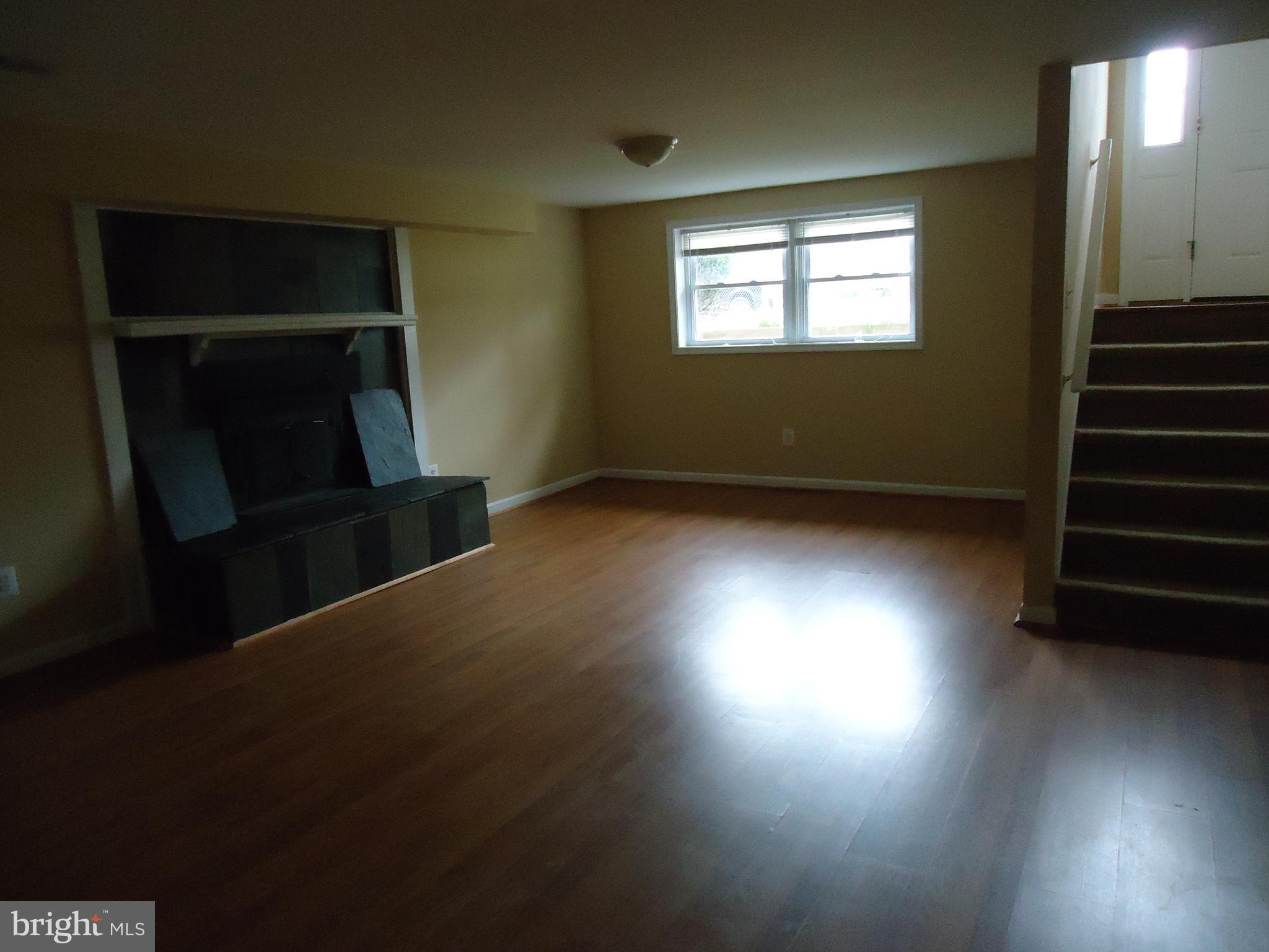 MEADOWBROOK - Residential Lease