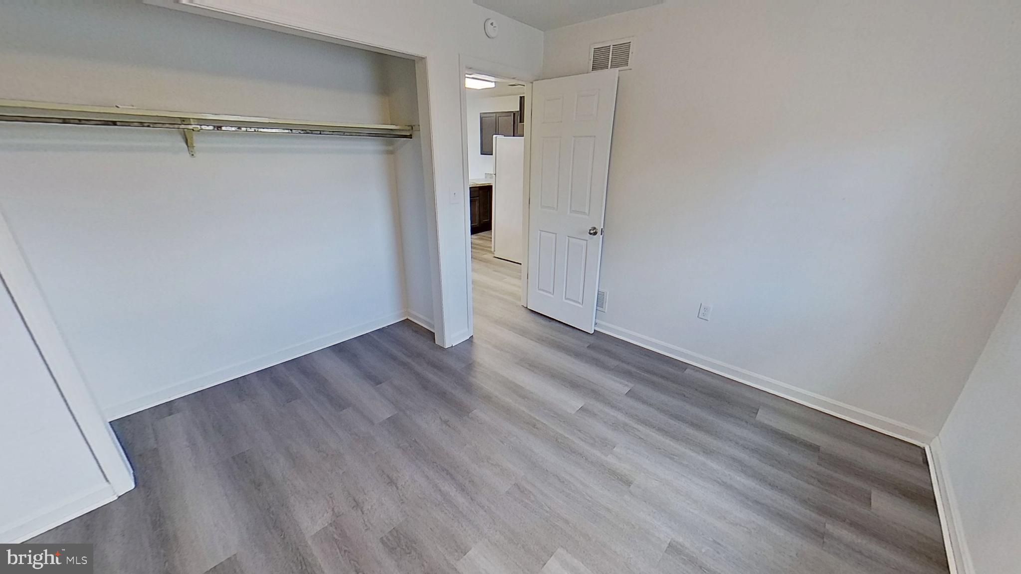 NEW OXFORD - Residential Lease