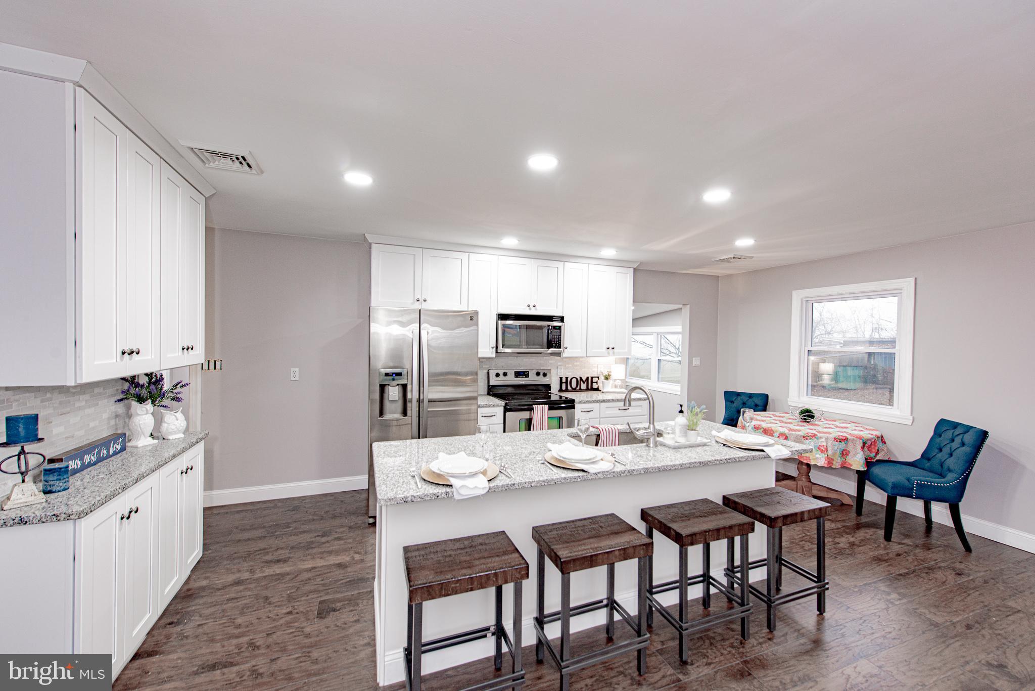 PERRYVILLE - Residential