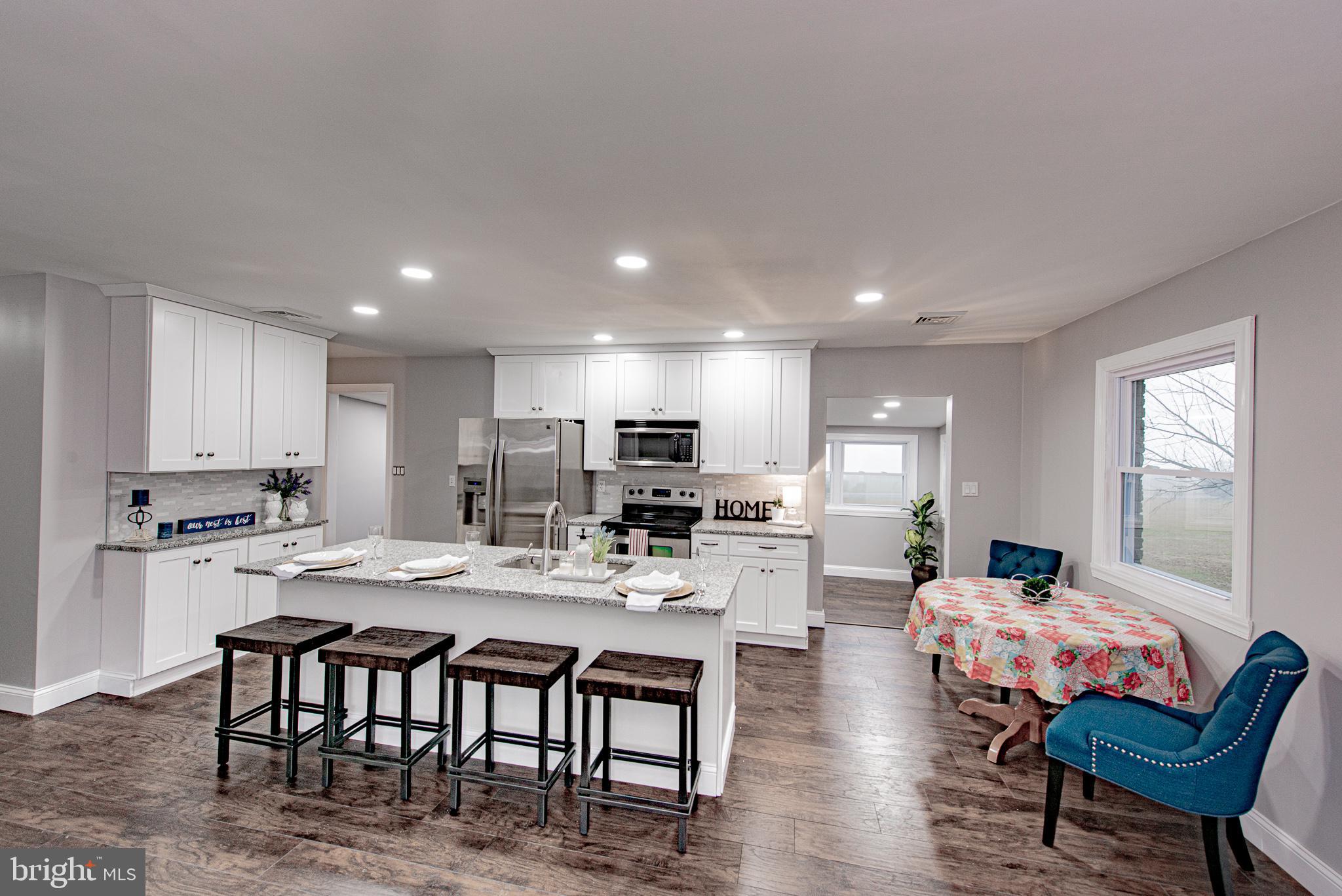 PERRYVILLE - Residential