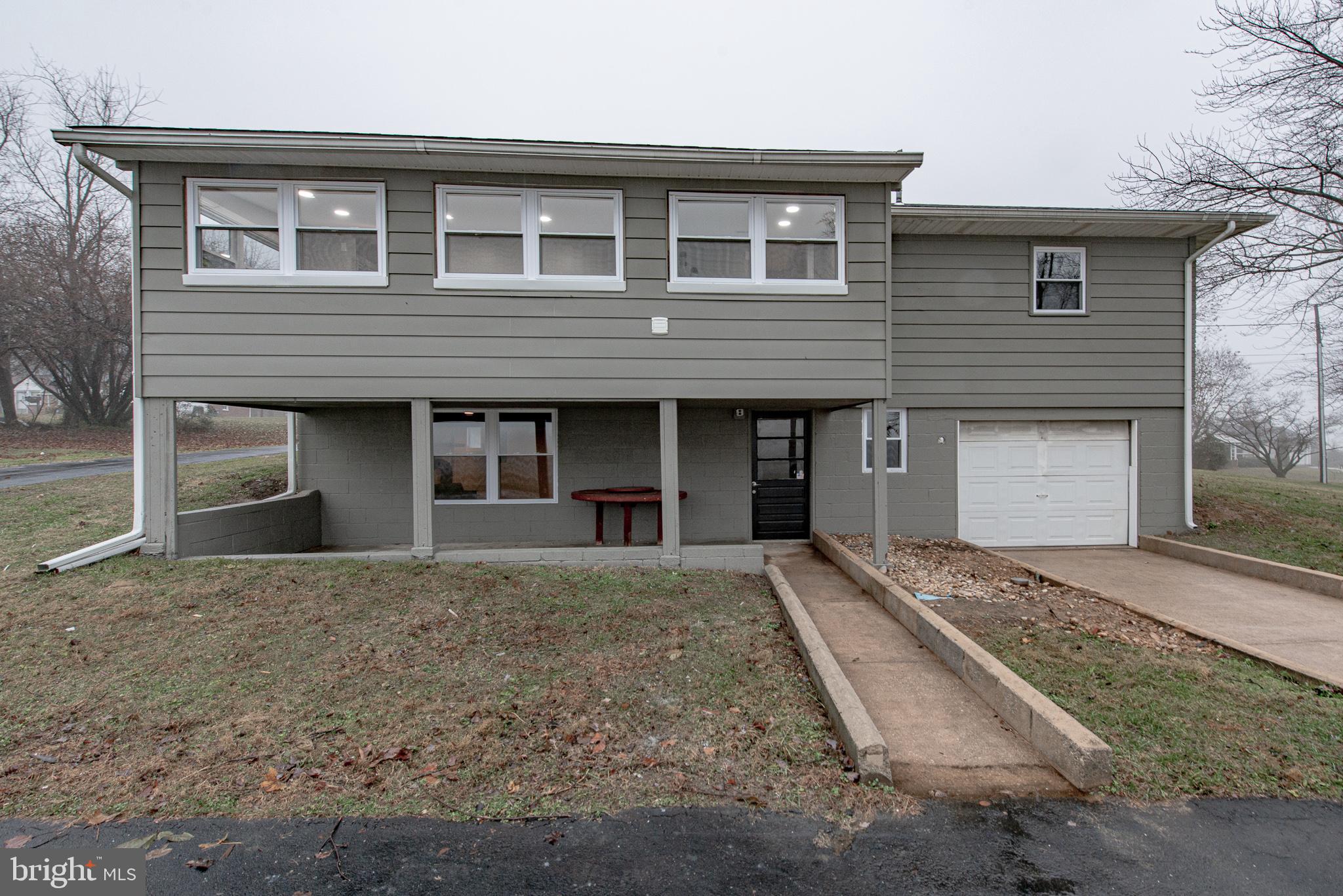 PERRYVILLE - Residential