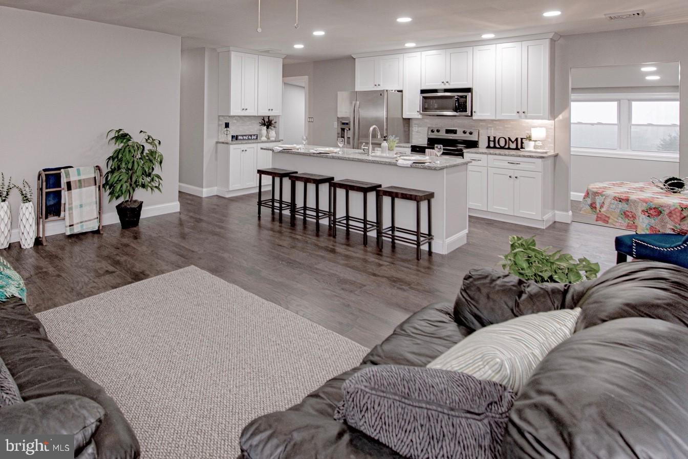 PERRYVILLE - Residential