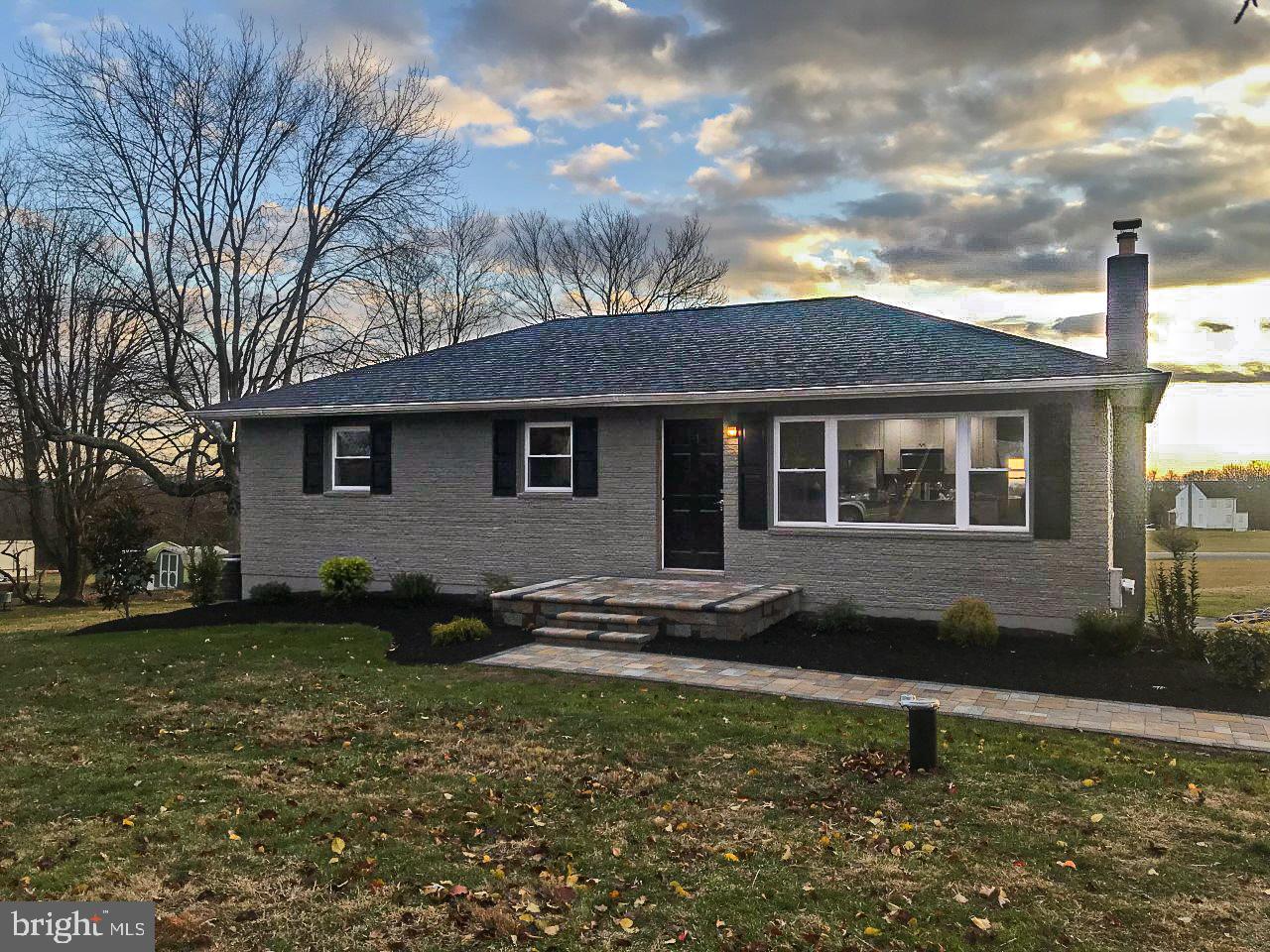 PERRYVILLE - Residential