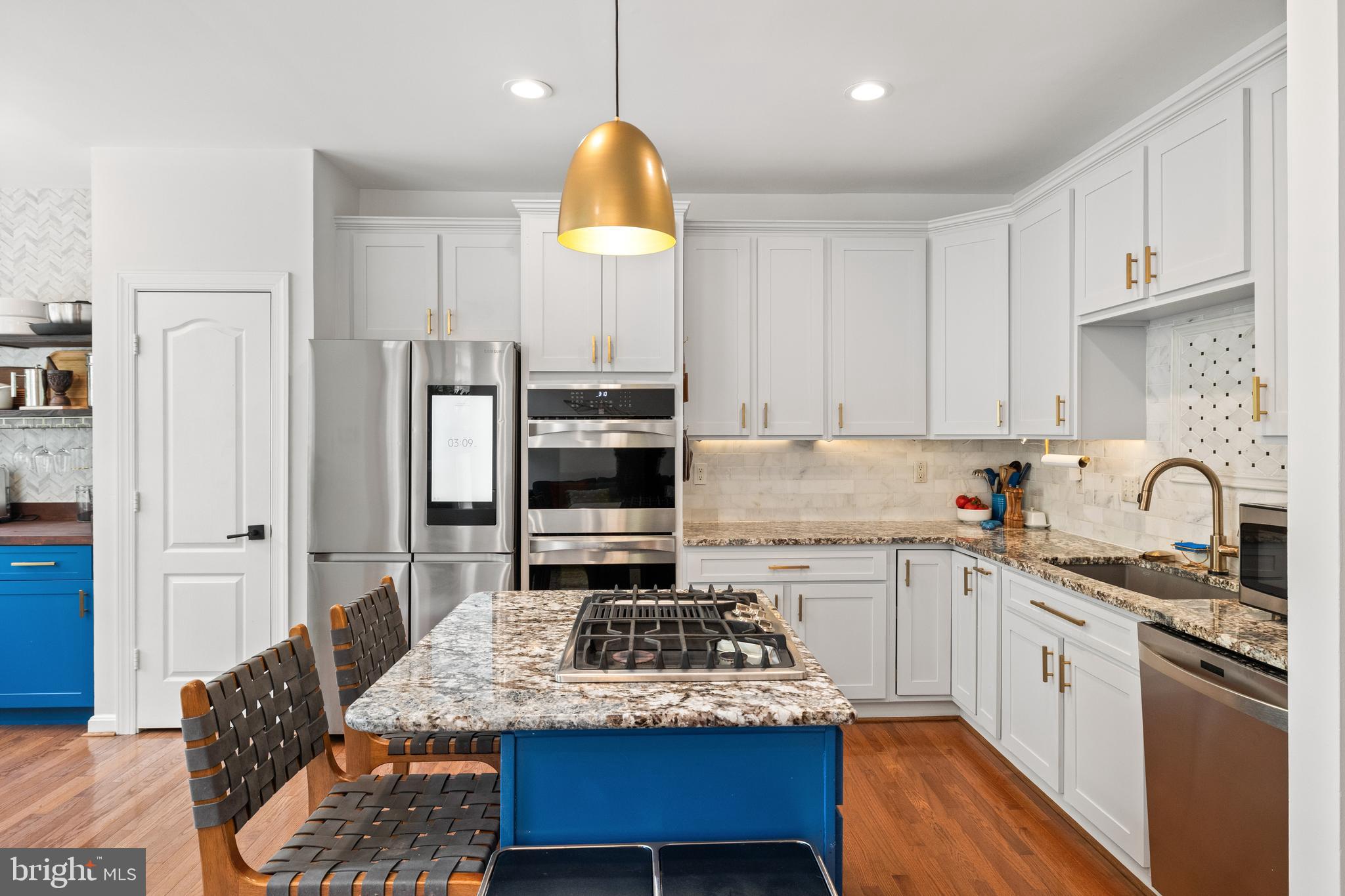 CAMERON STATION - Residential