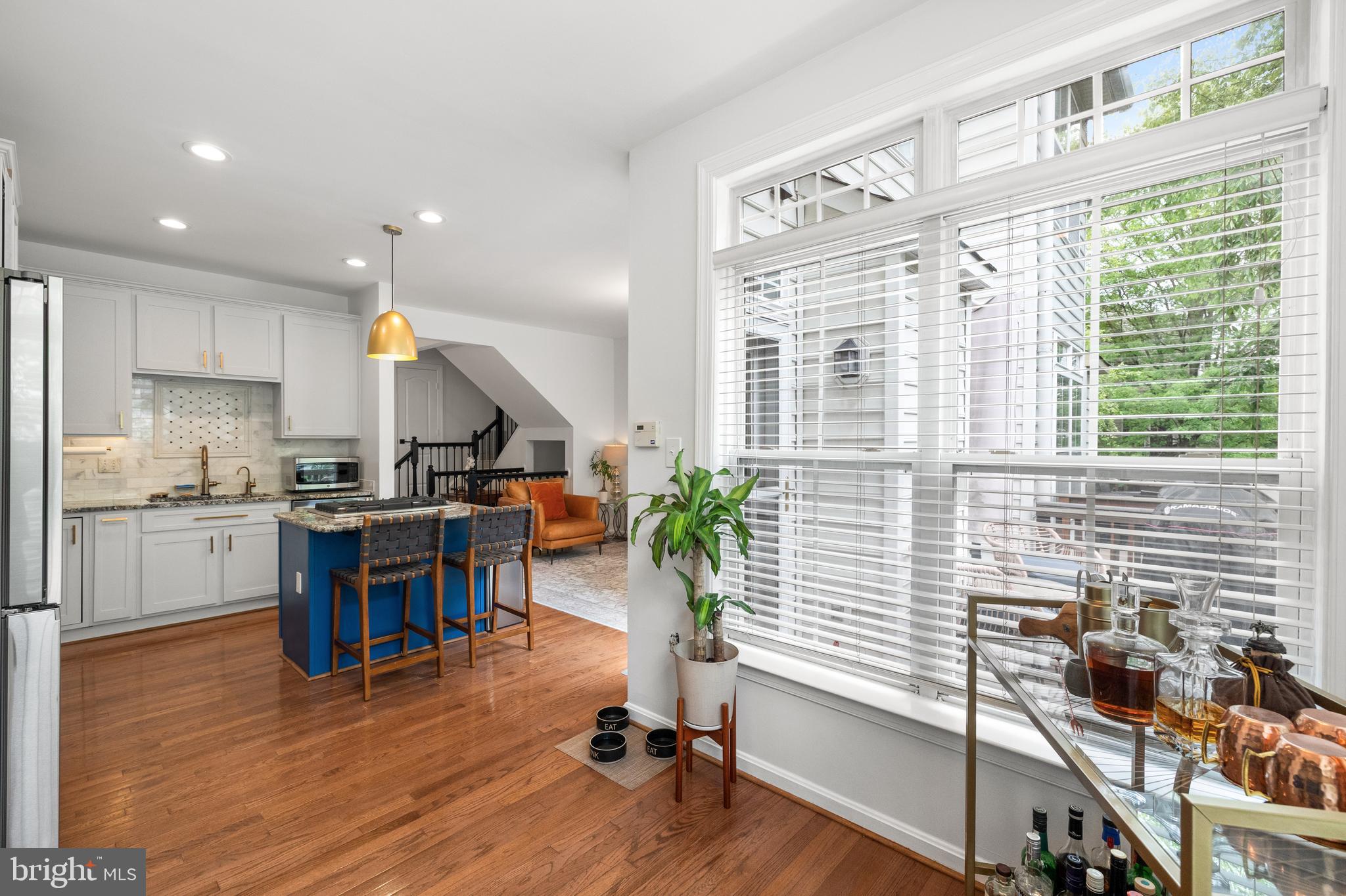 CAMERON STATION - Residential