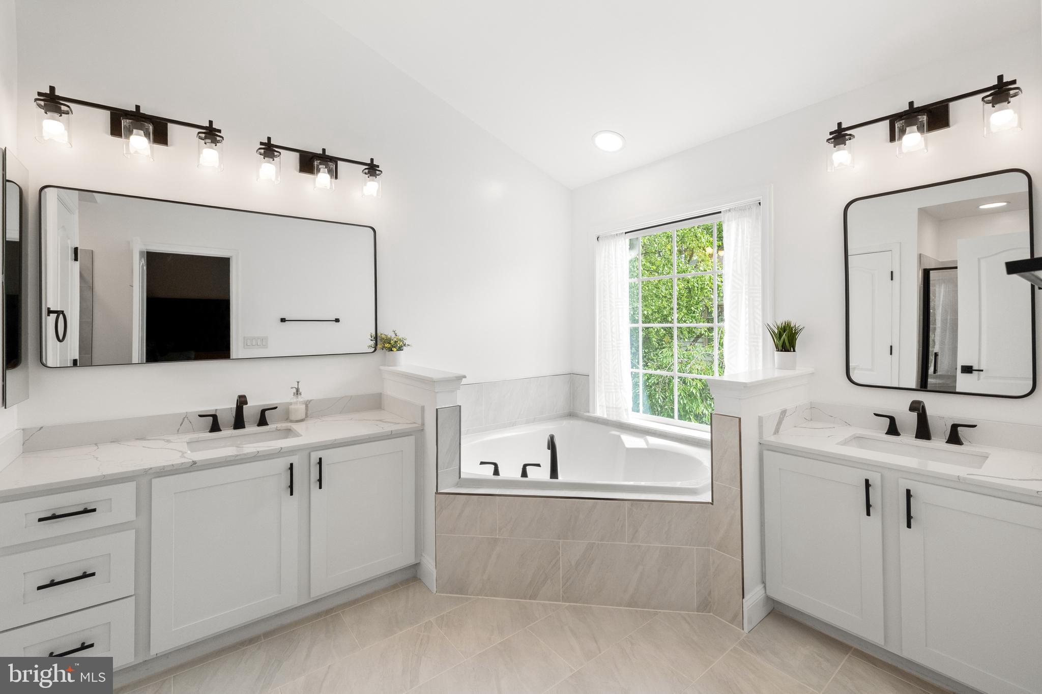 CAMERON STATION - Residential