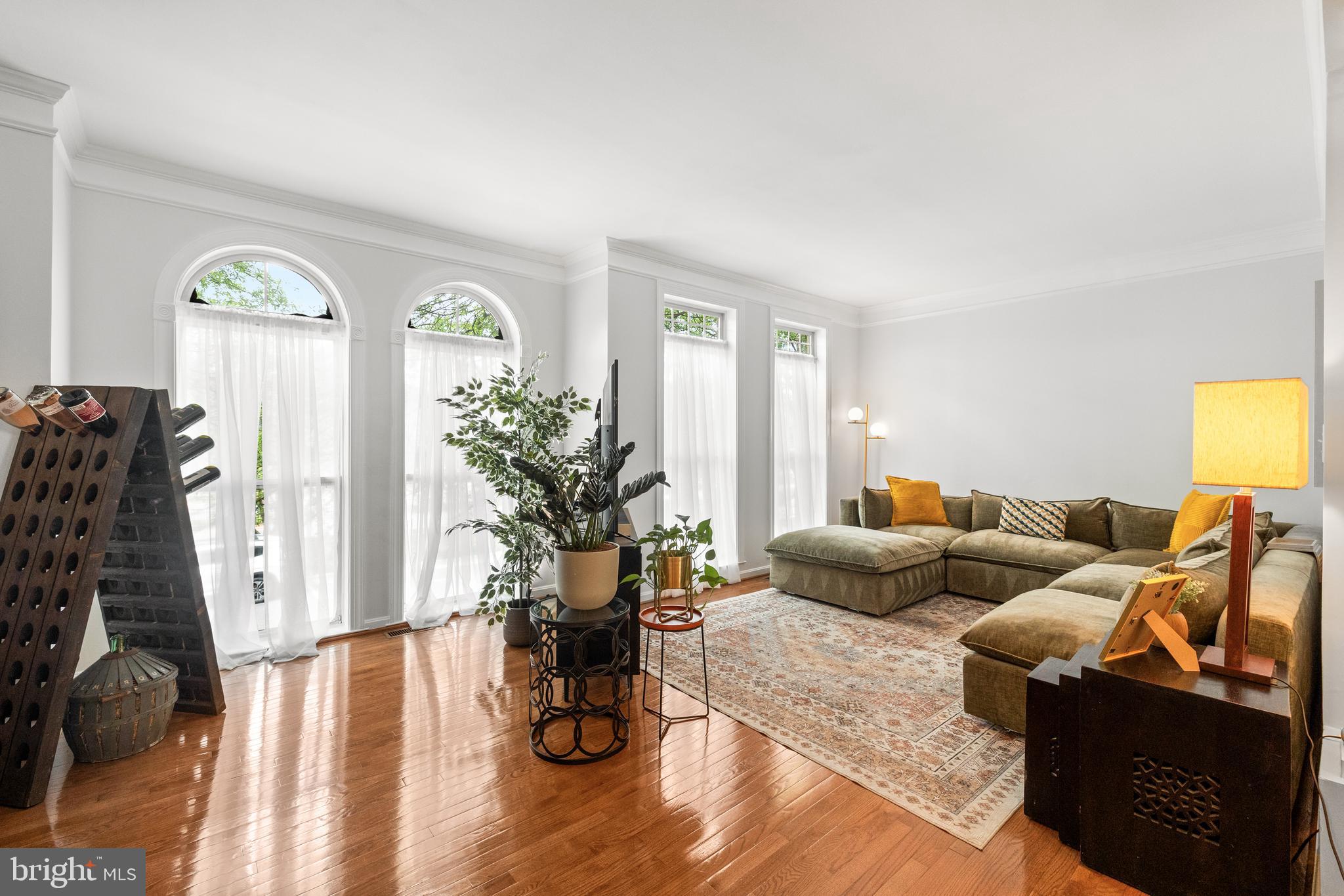 CAMERON STATION - Residential