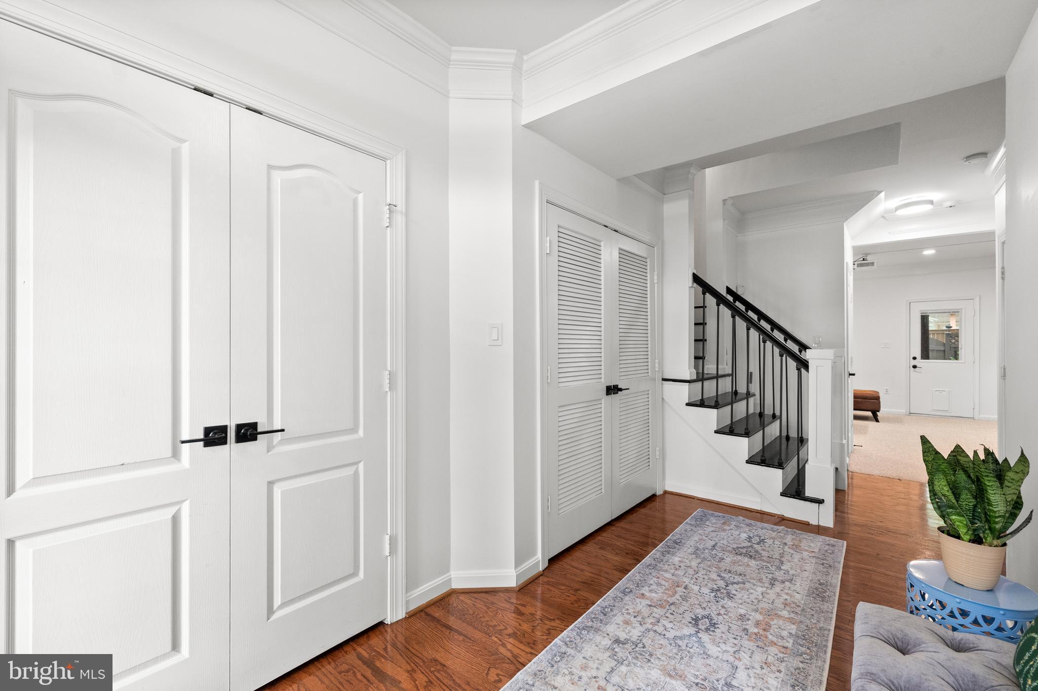 CAMERON STATION - Residential