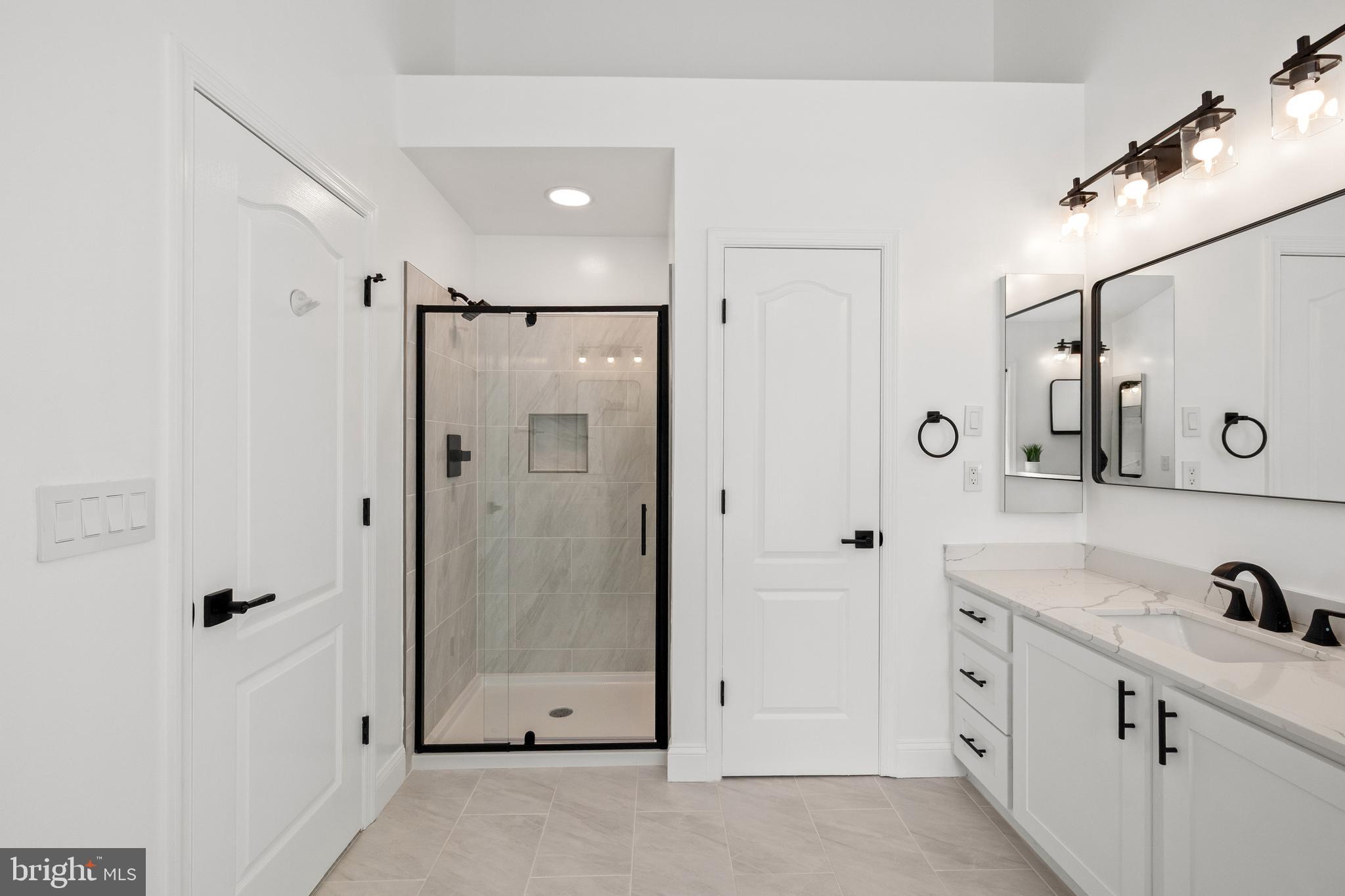 CAMERON STATION - Residential