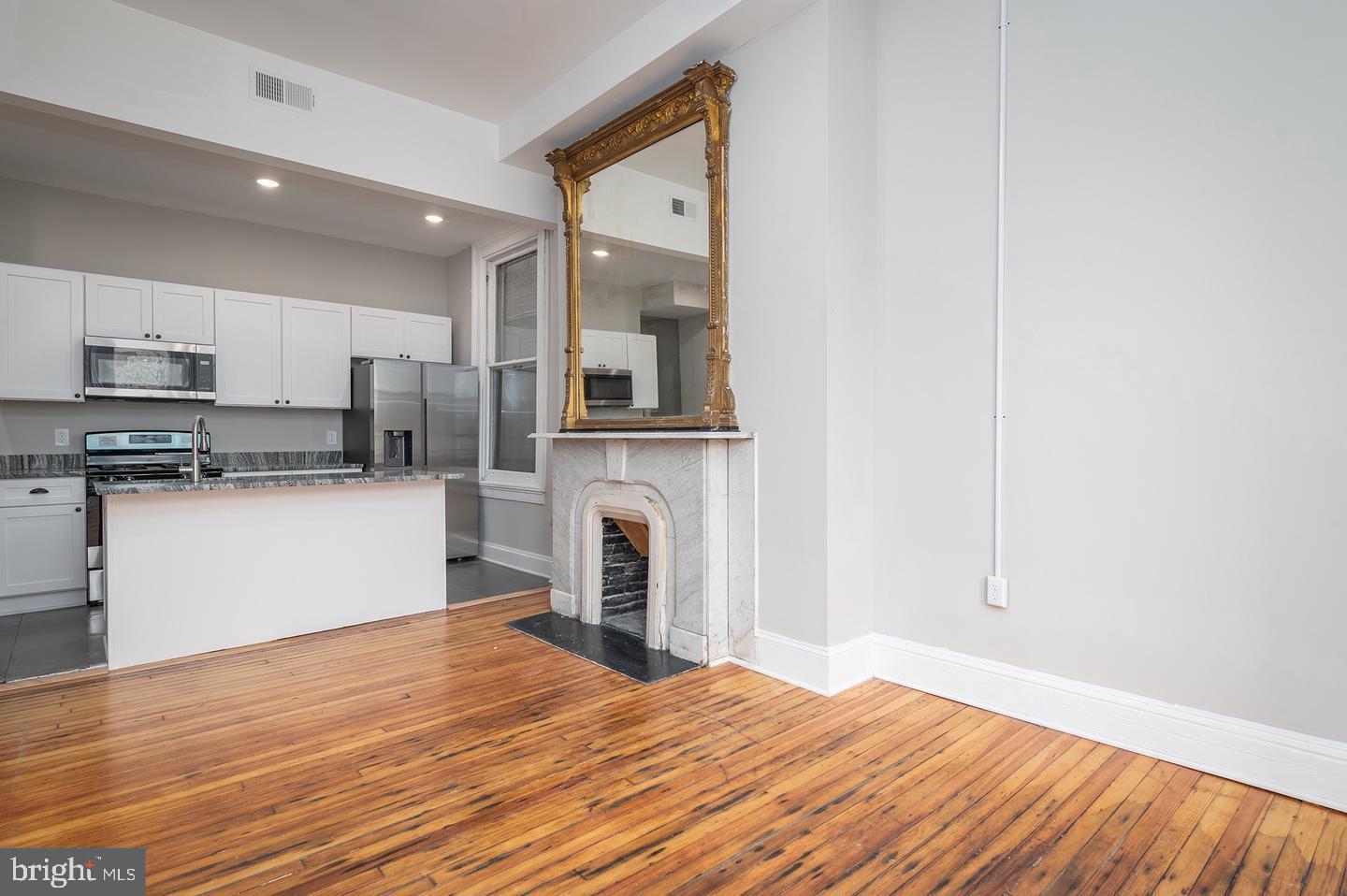 BOLTON HILL HISTORIC DISTRICT - Residential Lease