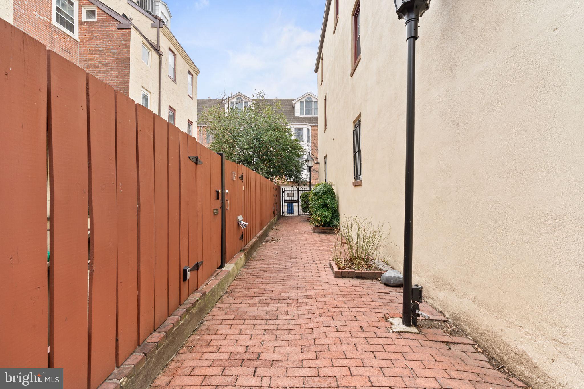 WASHINGTON SQ WEST - Residential Lease