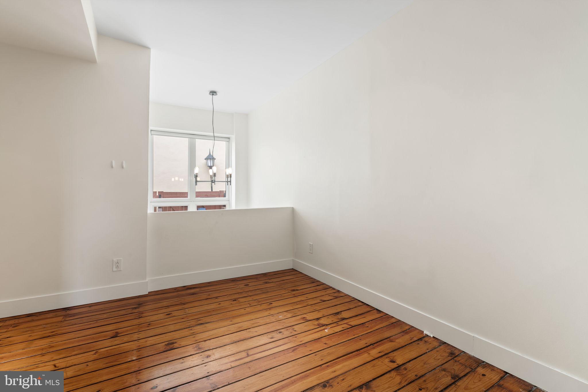 WASHINGTON SQ WEST - Residential Lease
