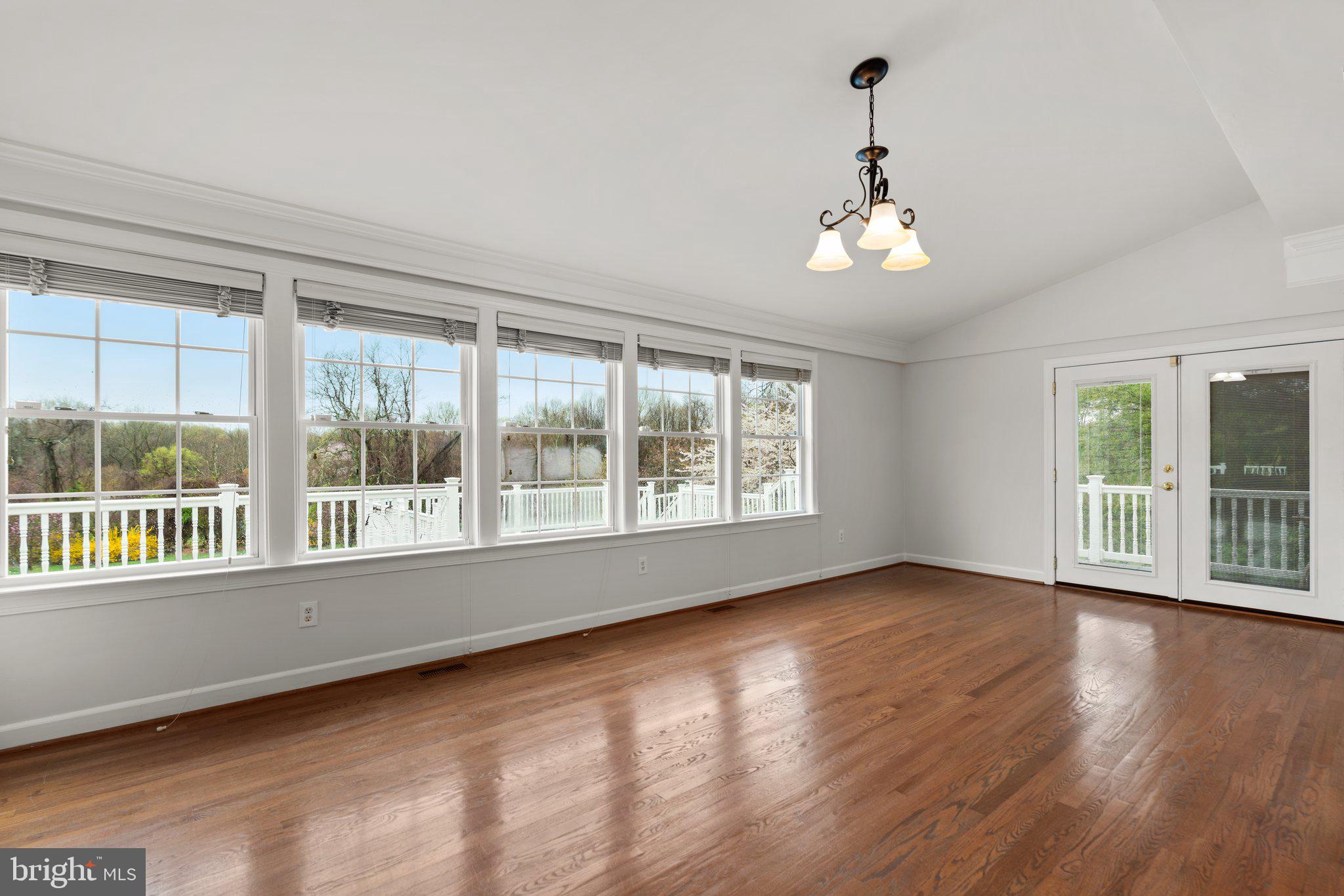 HIGHLAND MEADOWS - Residential