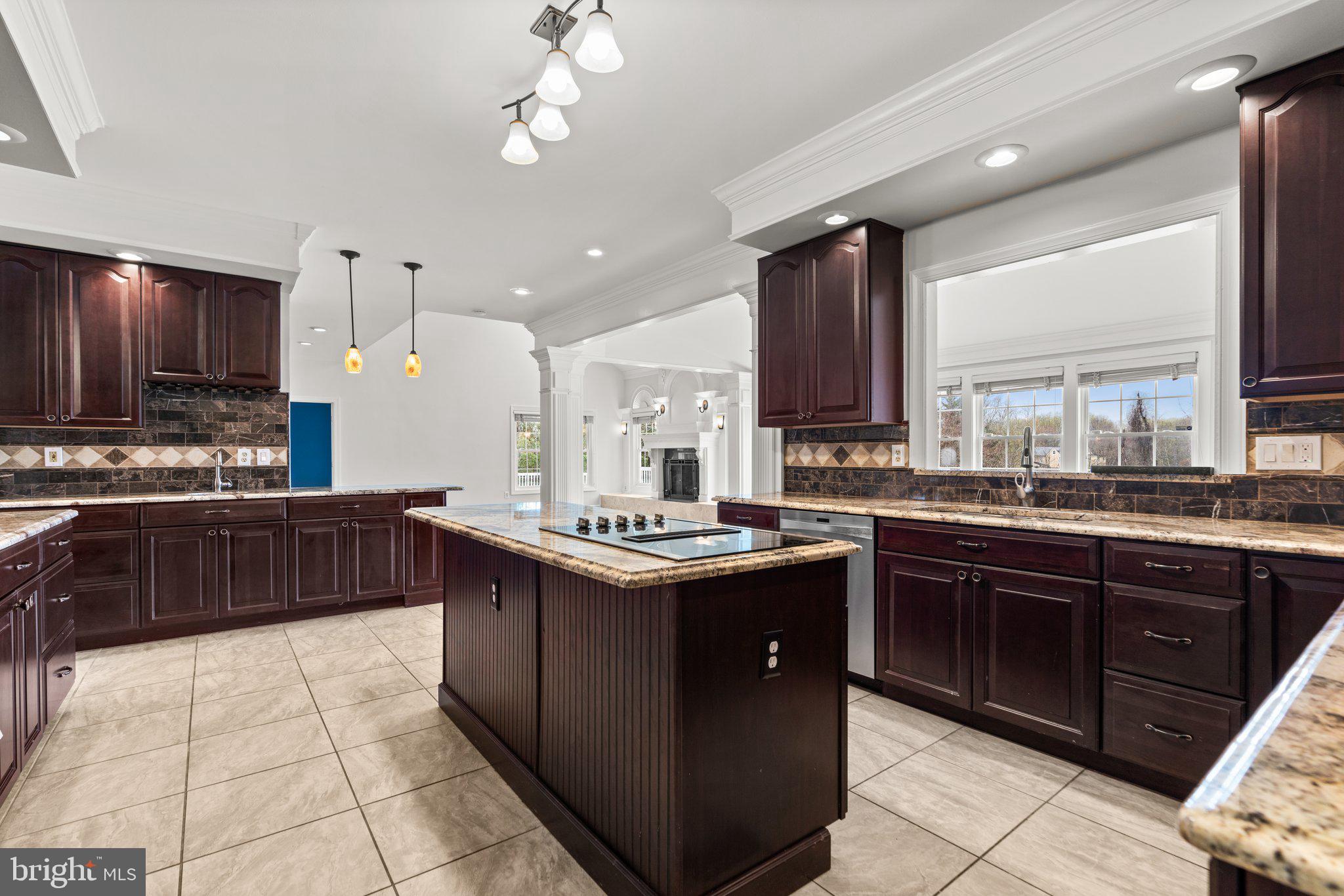 HIGHLAND MEADOWS - Residential