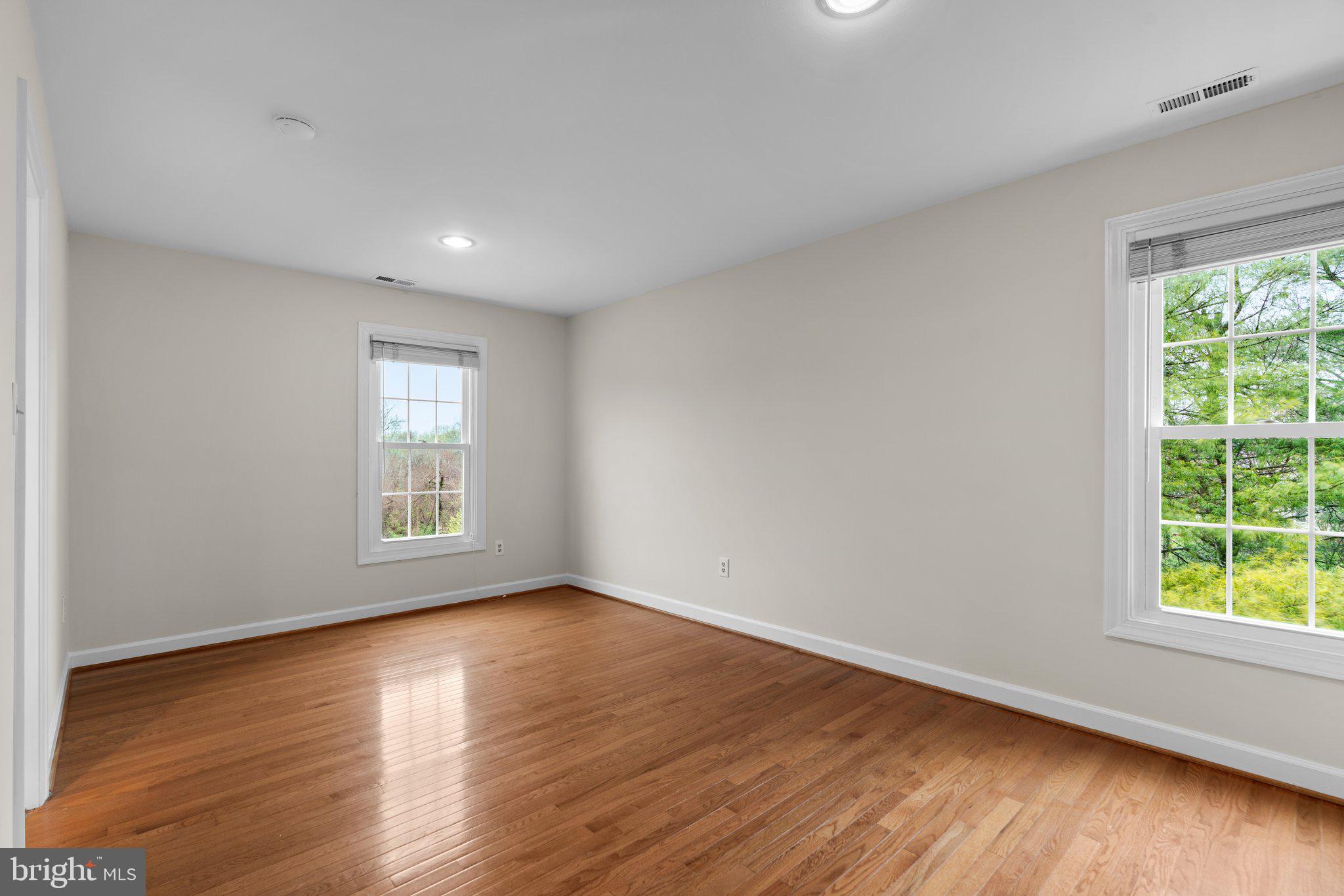 HIGHLAND MEADOWS - Residential