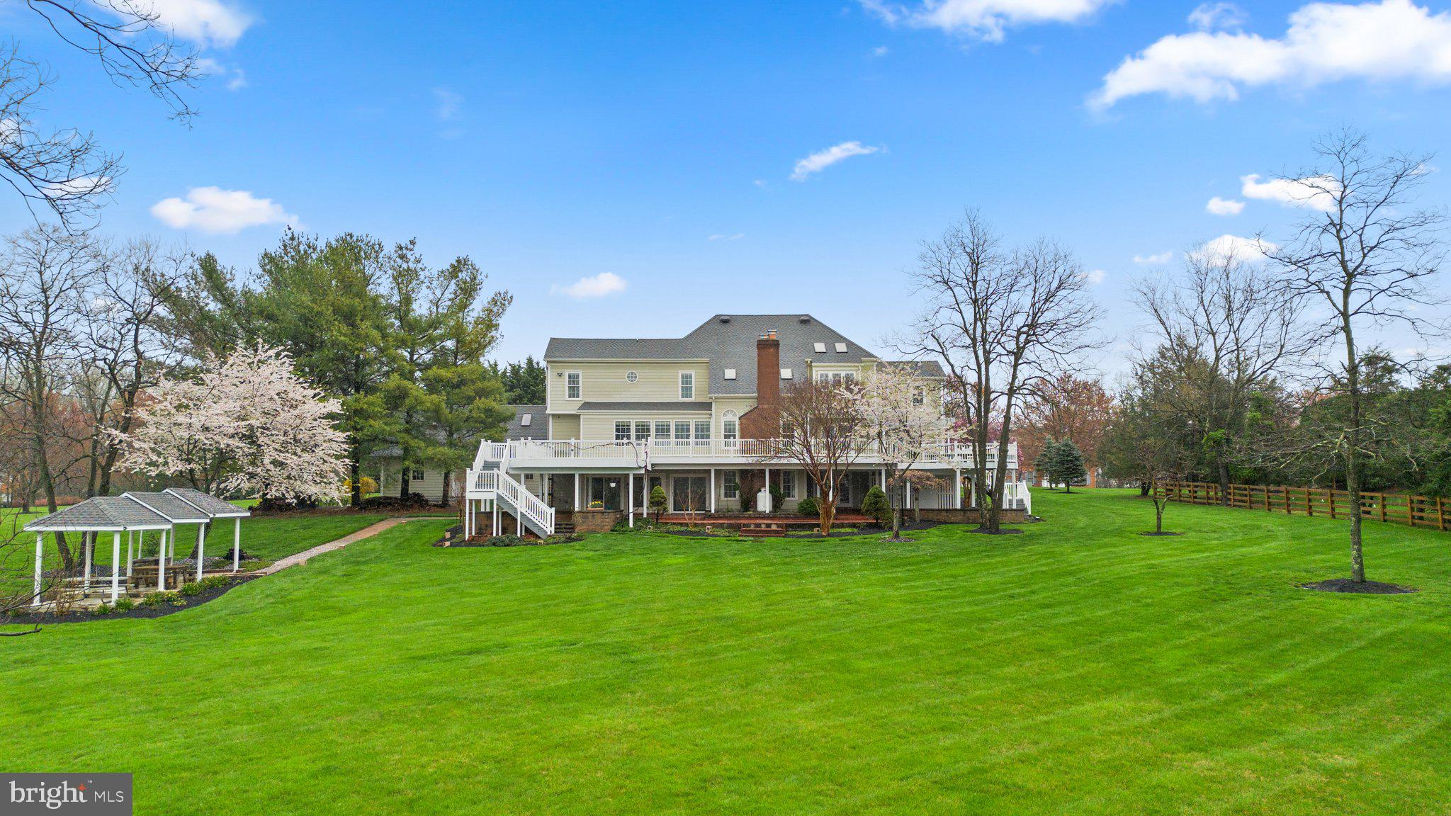 HIGHLAND MEADOWS - Residential