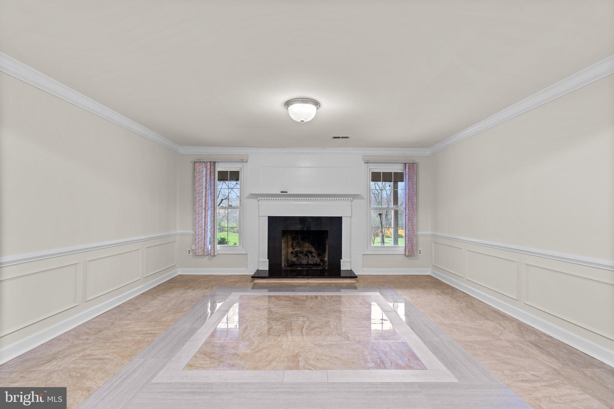 HIGHLAND MEADOWS - Residential