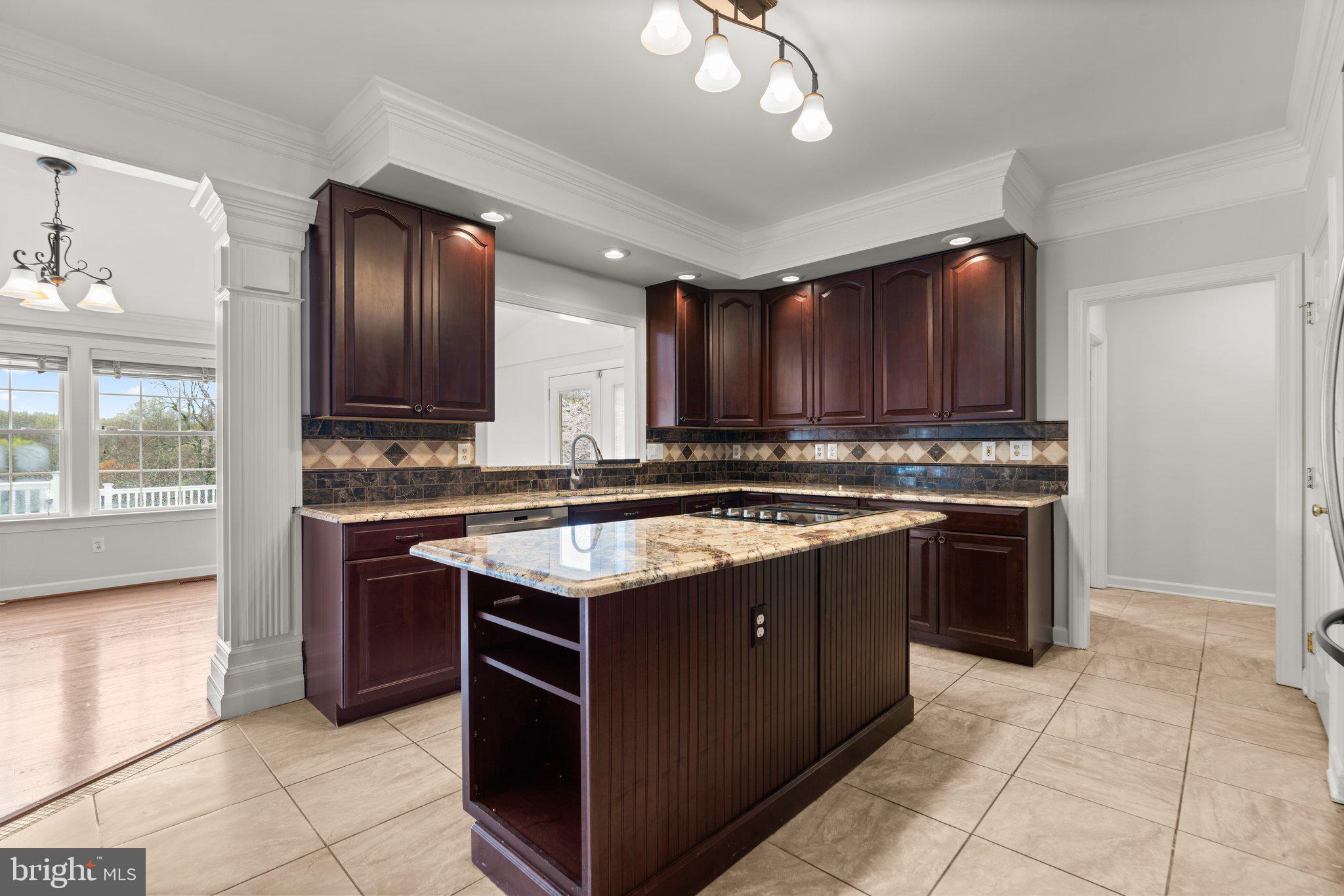 HIGHLAND MEADOWS - Residential