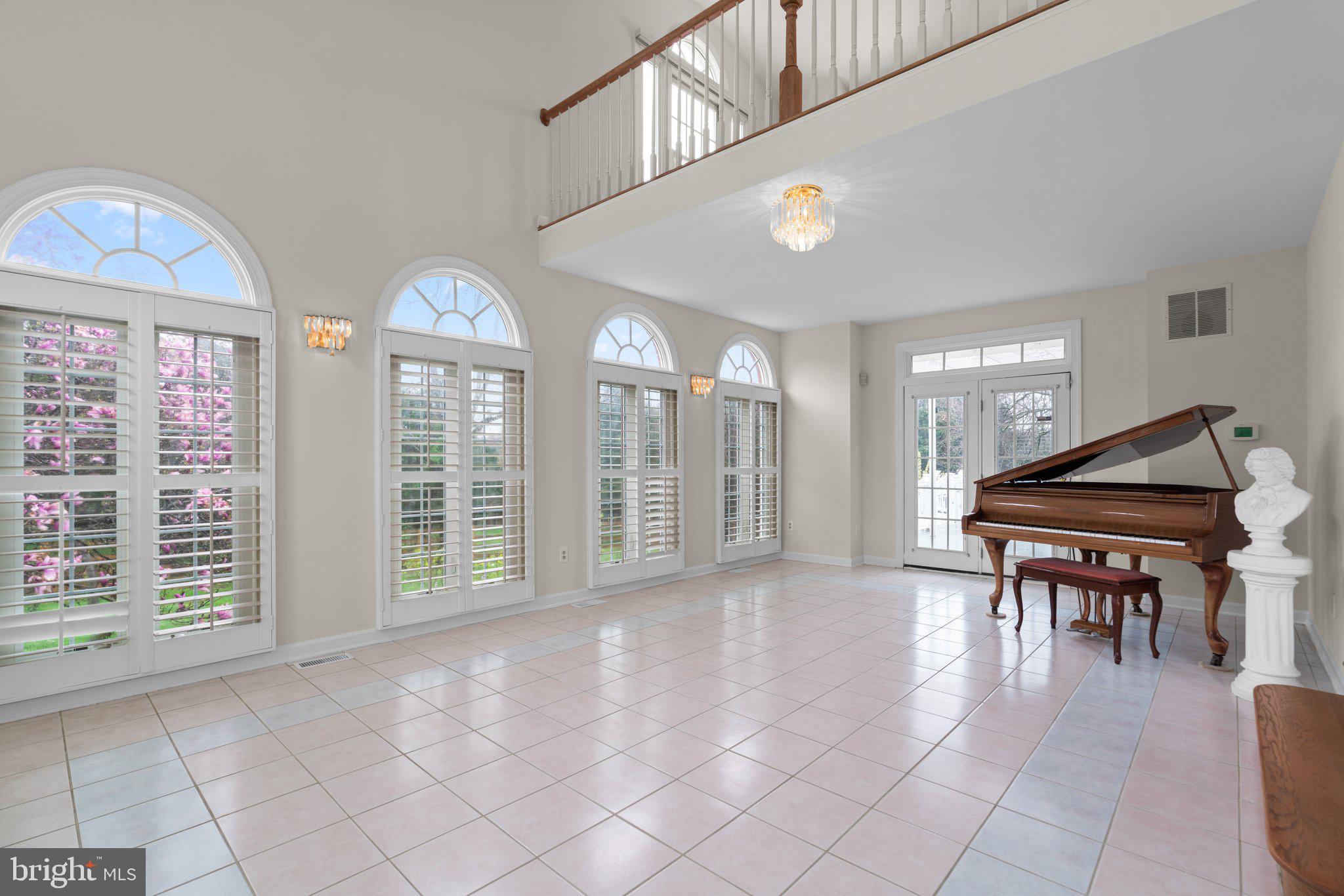 HIGHLAND MEADOWS - Residential