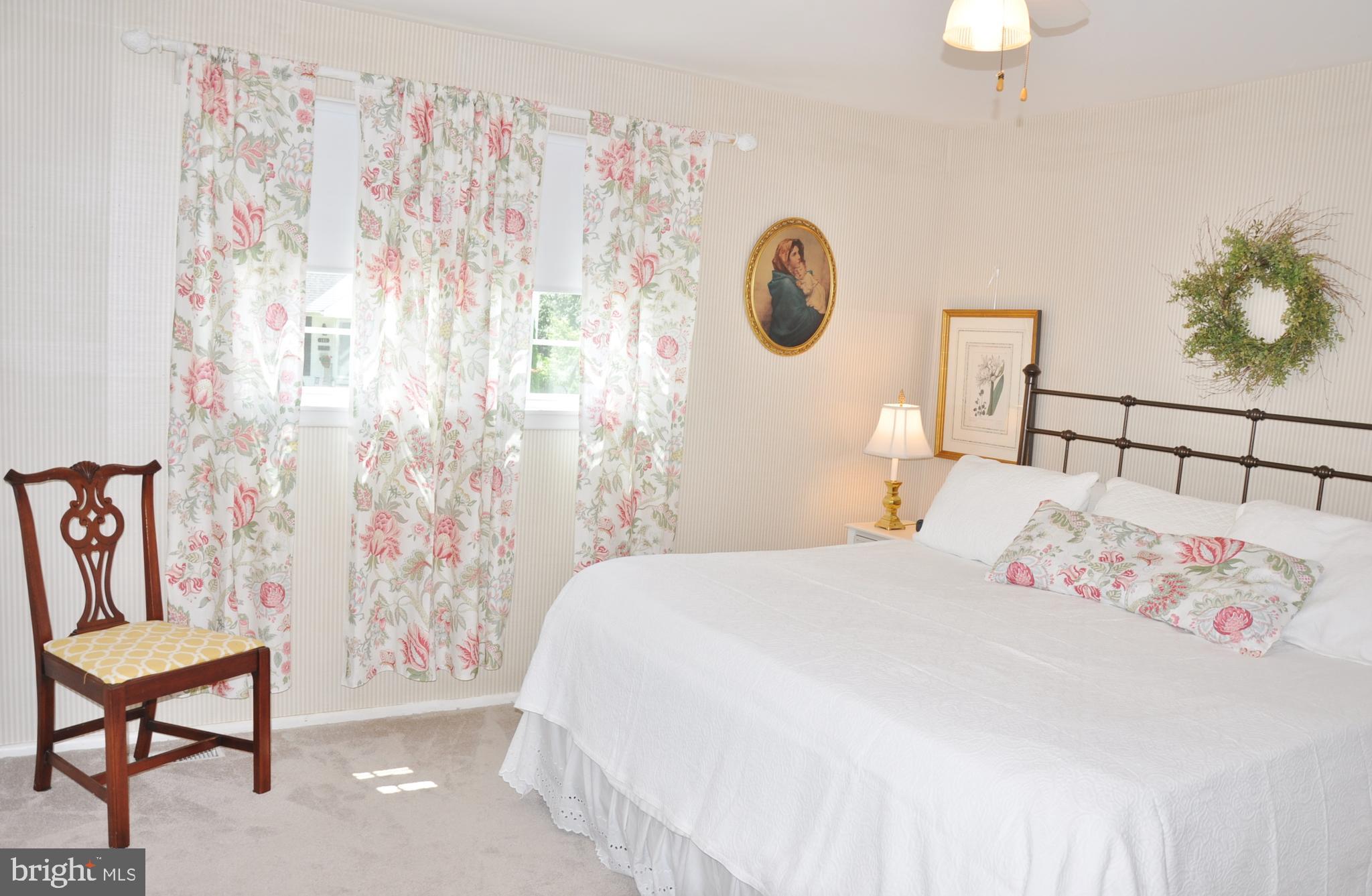 ORCHARD HILLS - Residential