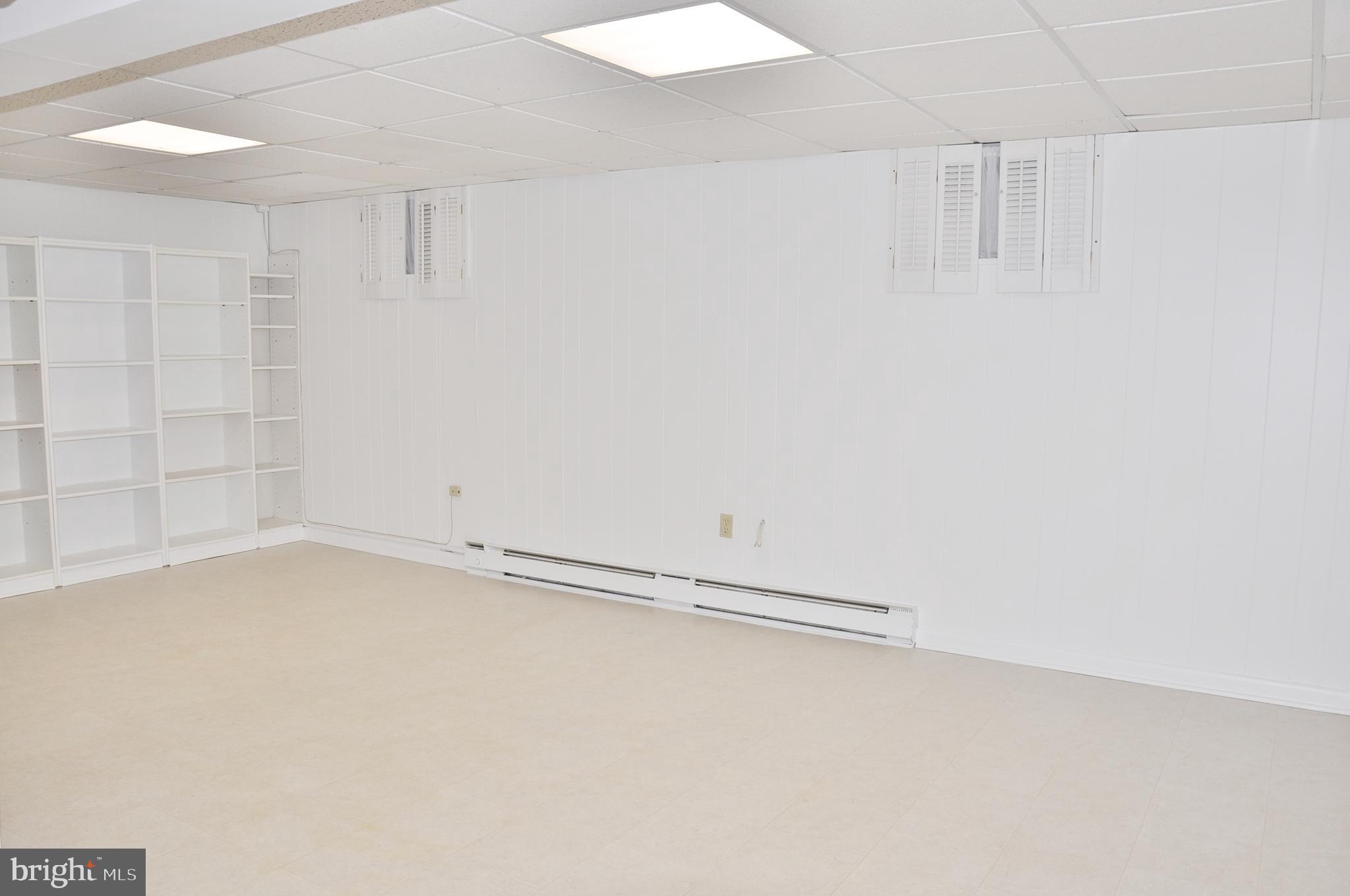 ORCHARD HILLS - Residential