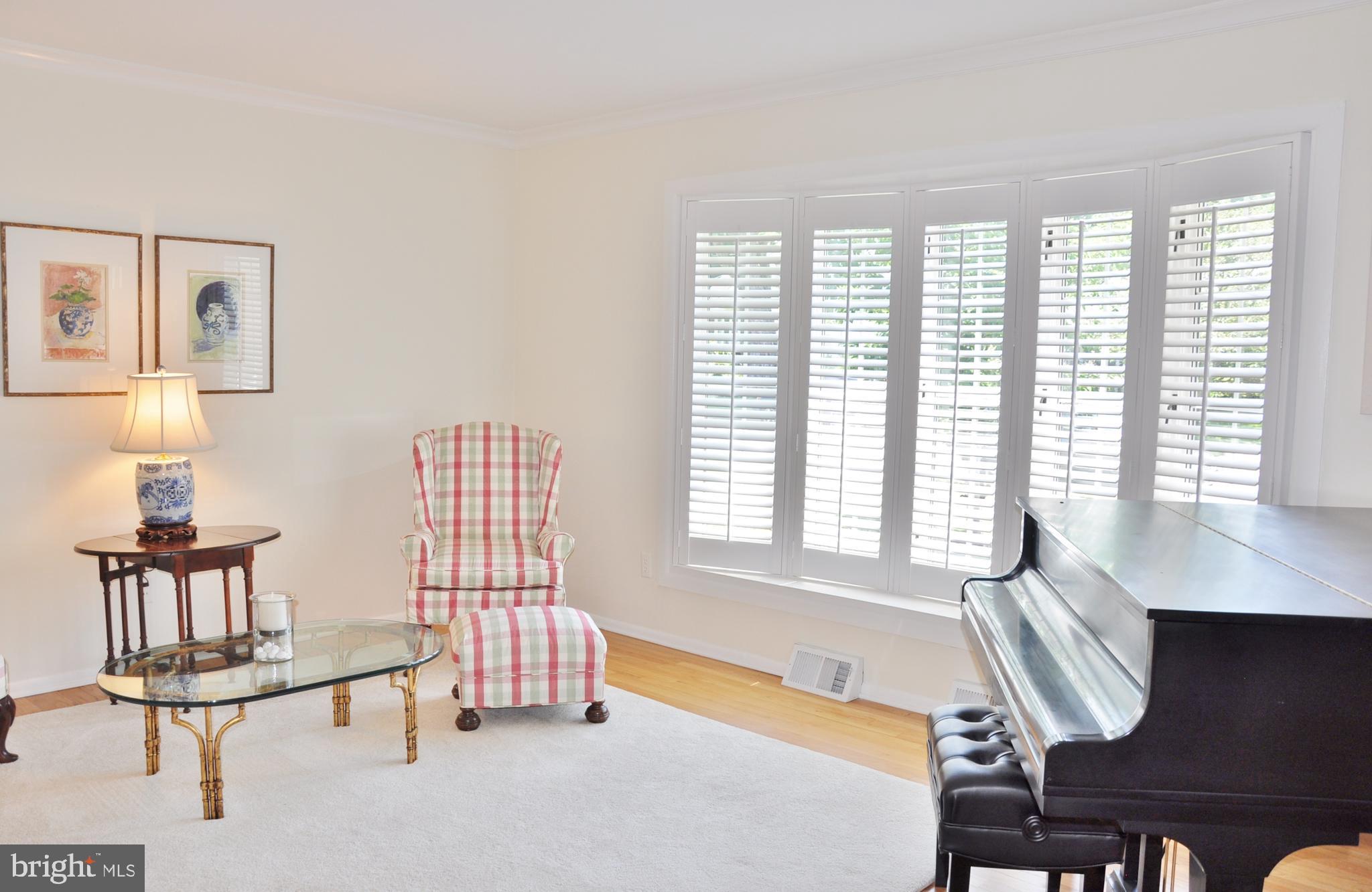 ORCHARD HILLS - Residential