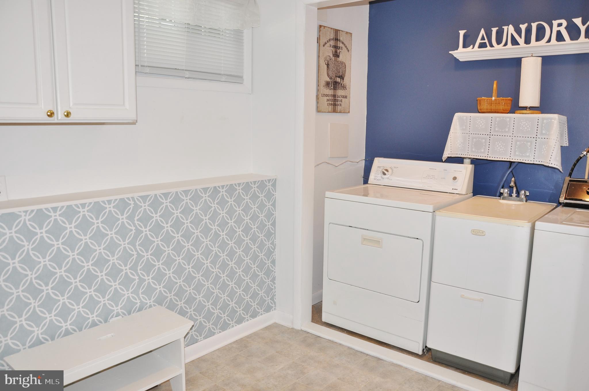 ORCHARD HILLS - Residential