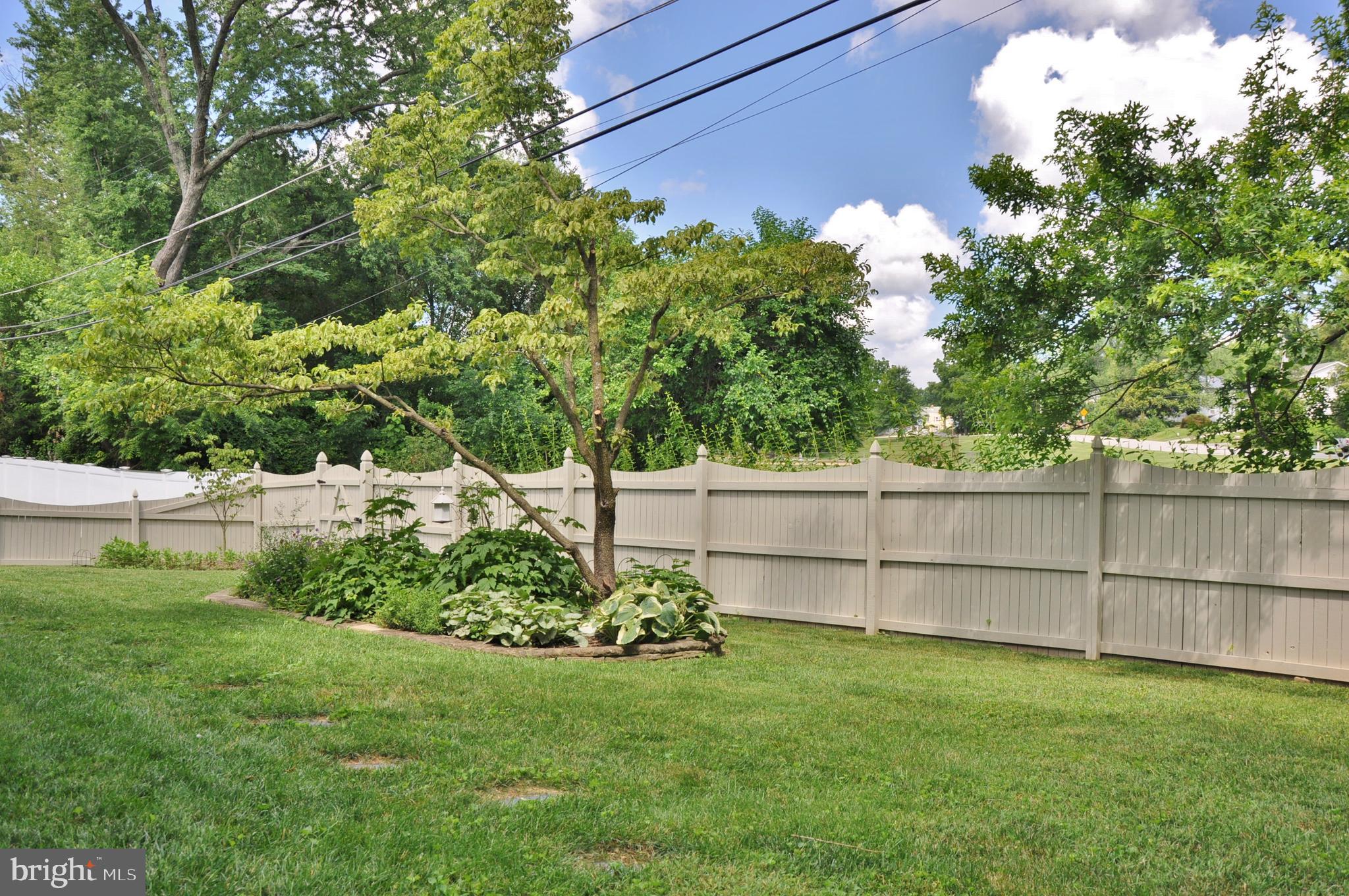 ORCHARD HILLS - Residential