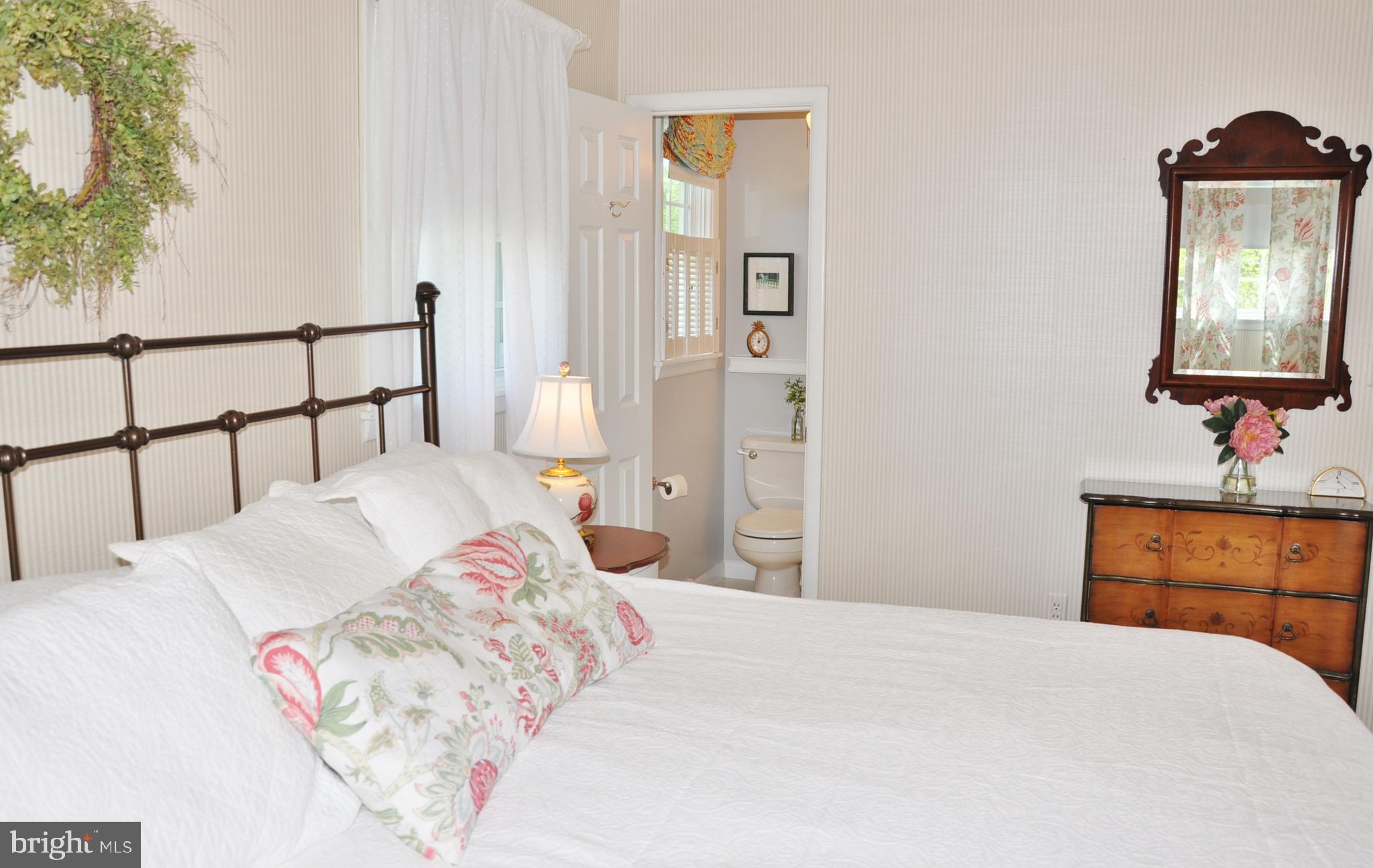 ORCHARD HILLS - Residential