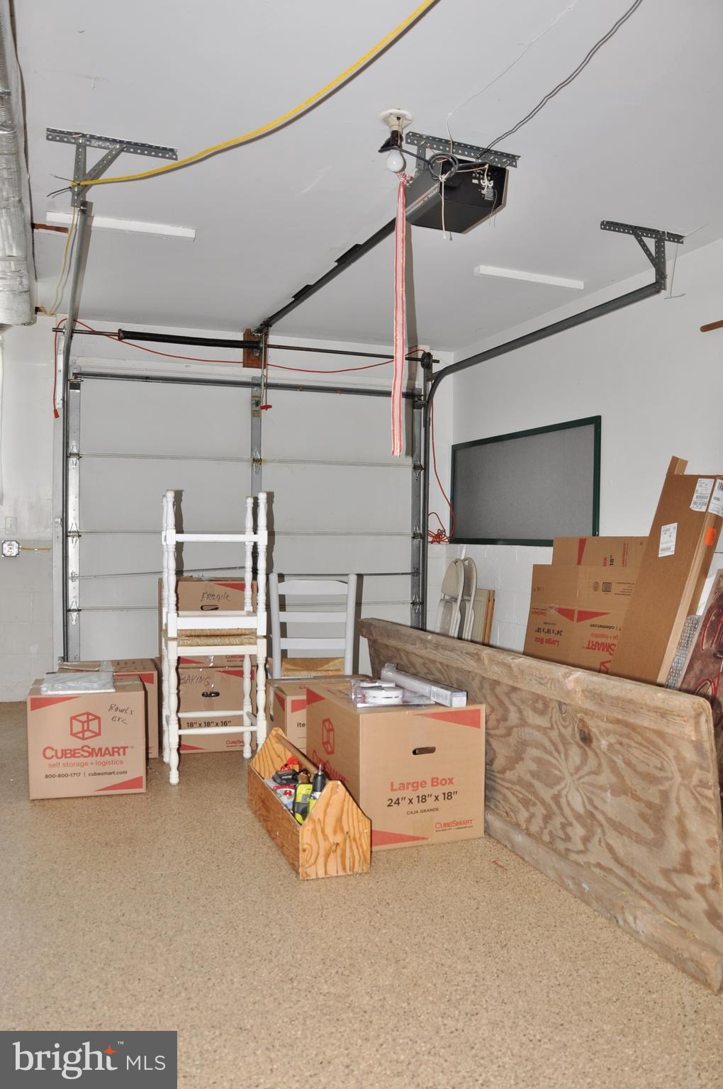 ORCHARD HILLS - Residential