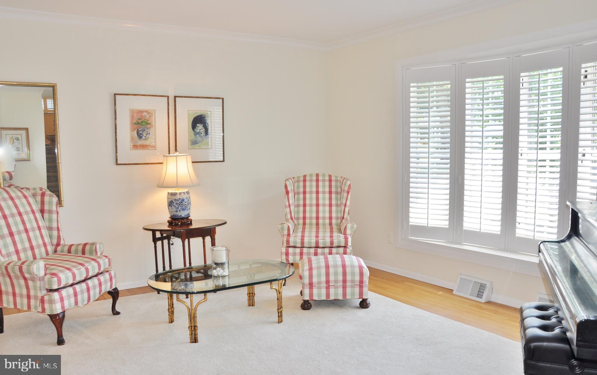 ORCHARD HILLS - Residential