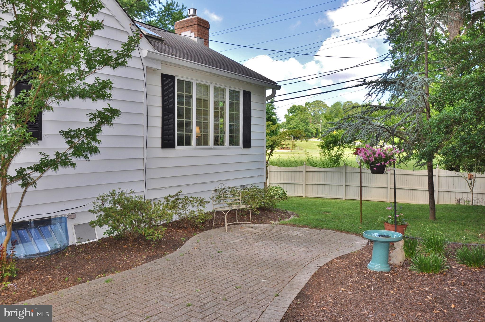 ORCHARD HILLS - Residential