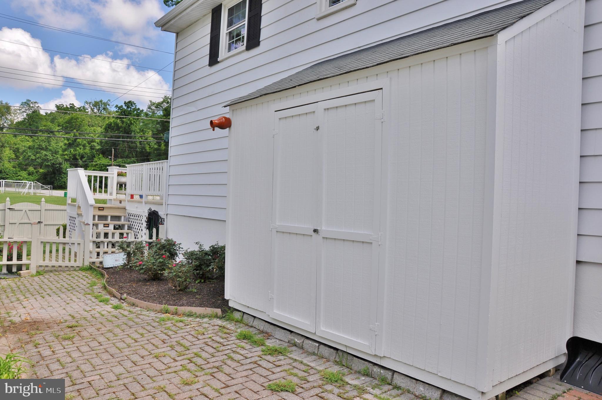 ORCHARD HILLS - Residential