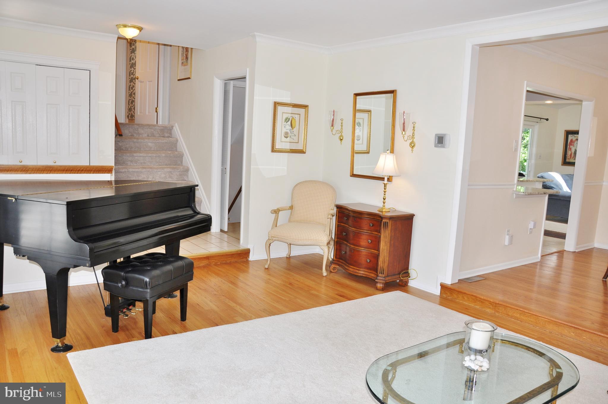 ORCHARD HILLS - Residential