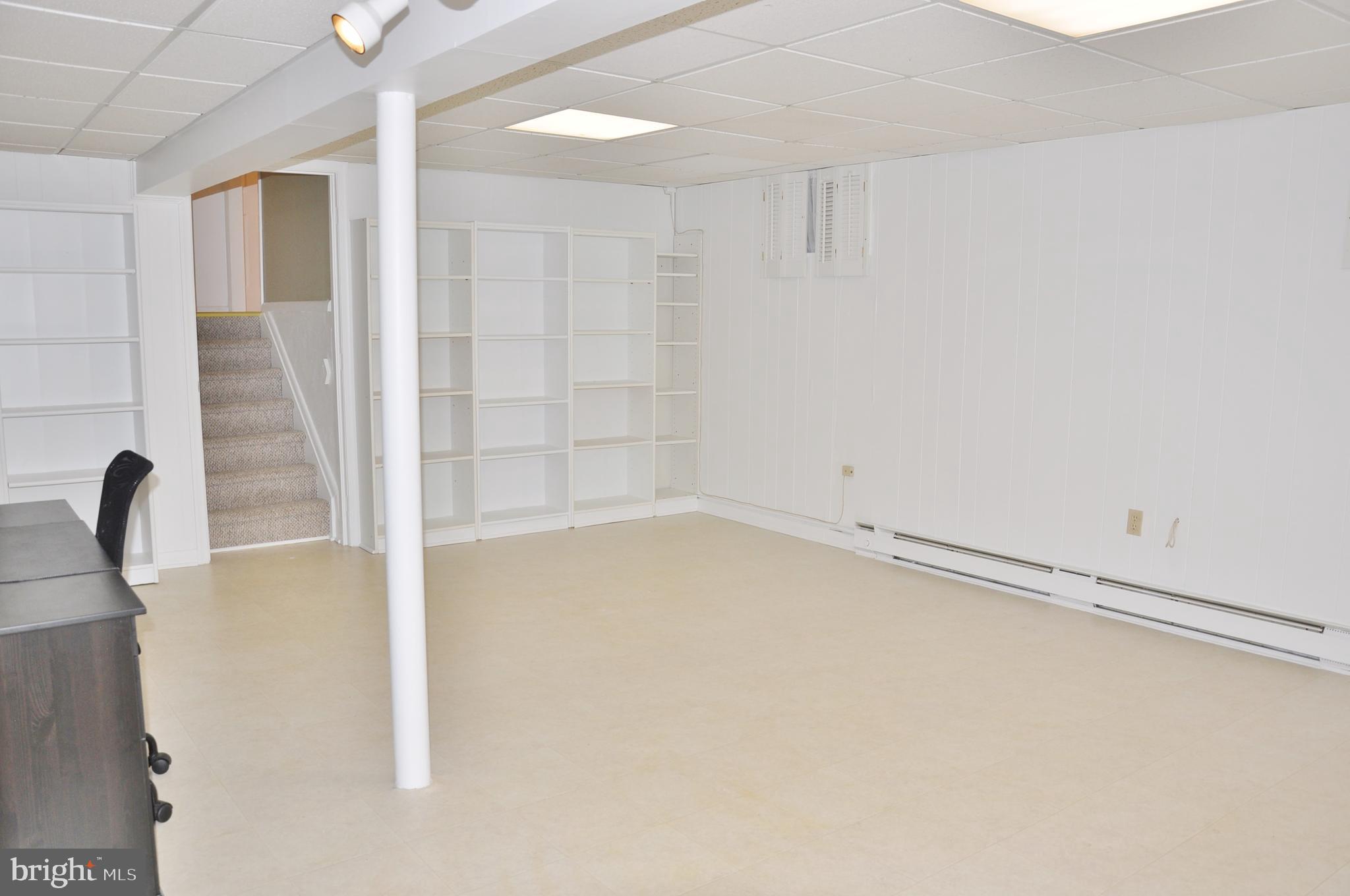 ORCHARD HILLS - Residential