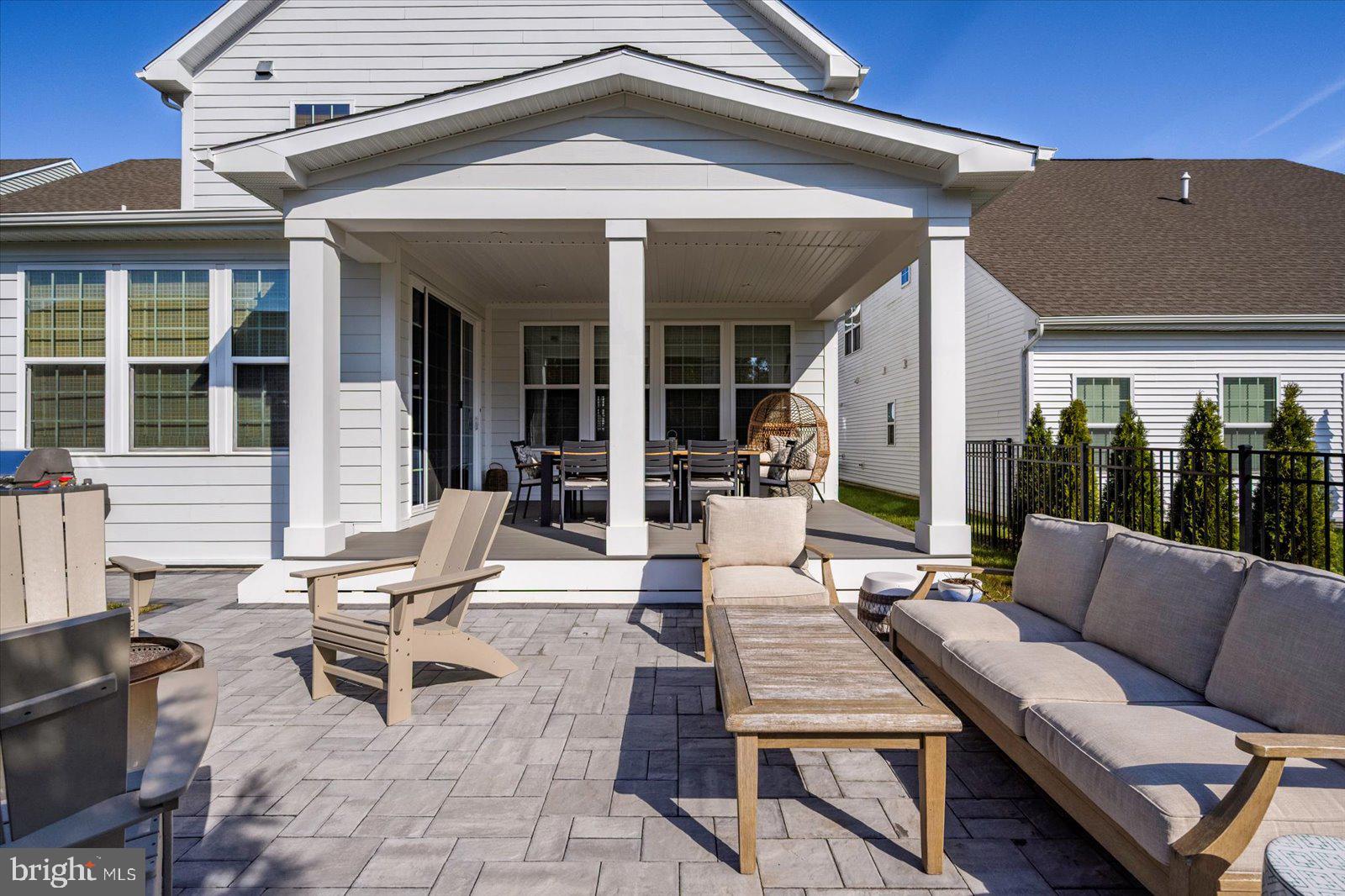 BAYSIDE - Residential