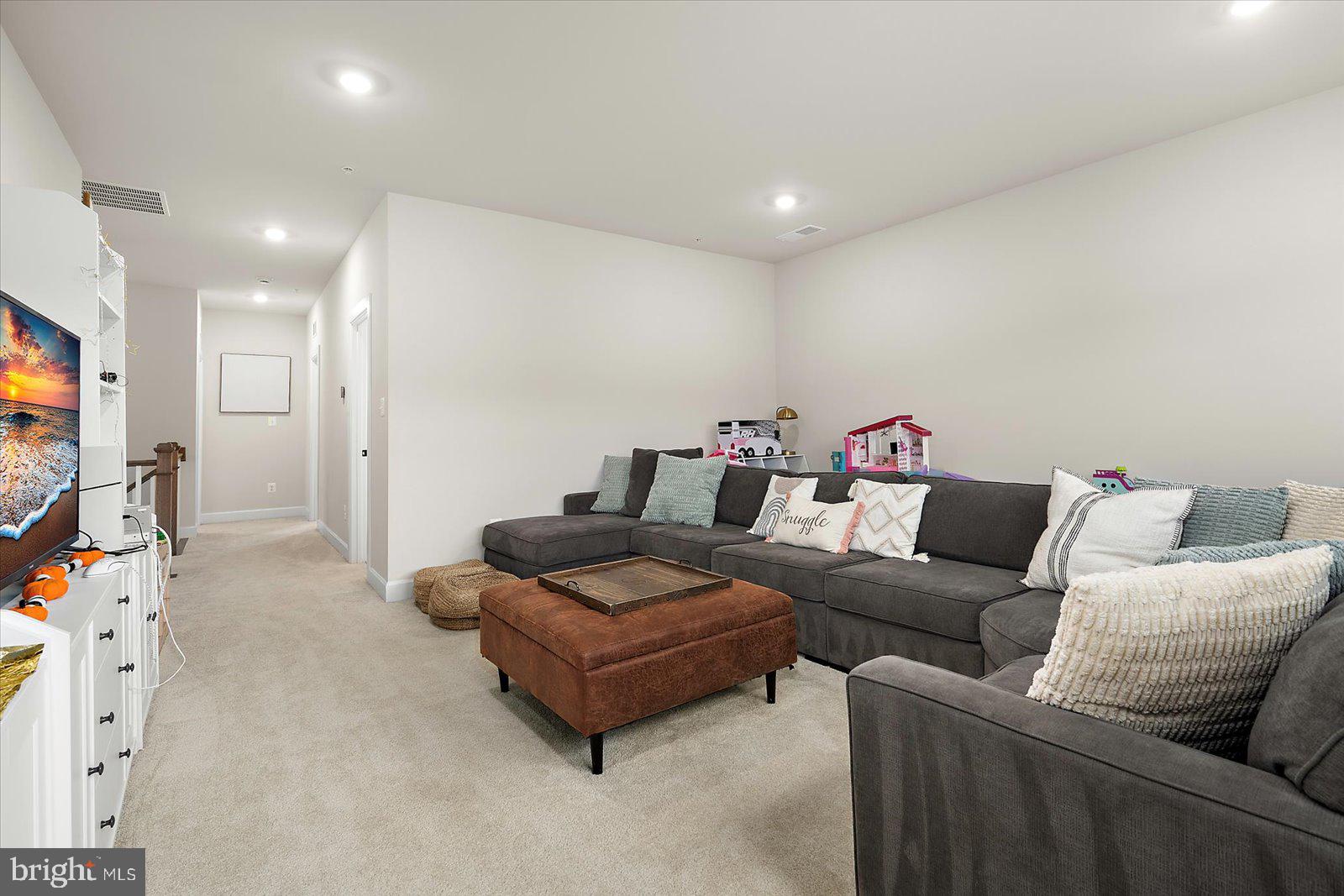 BAYSIDE - Residential