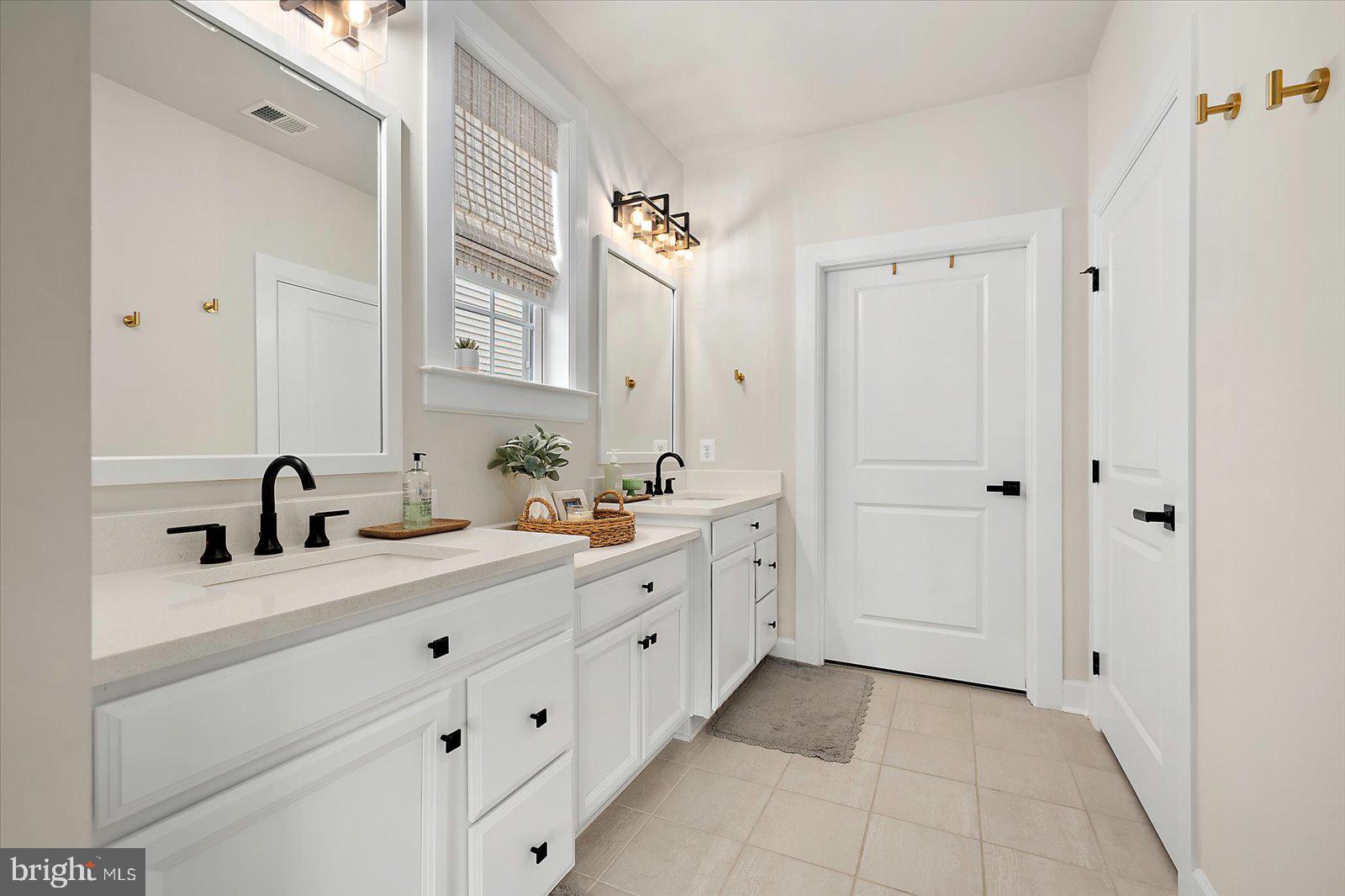 BAYSIDE - Residential